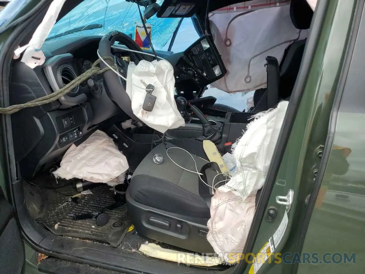 7 Photograph of a damaged car 3TMDZ5BN8MM112478 TOYOTA TACOMA 2021