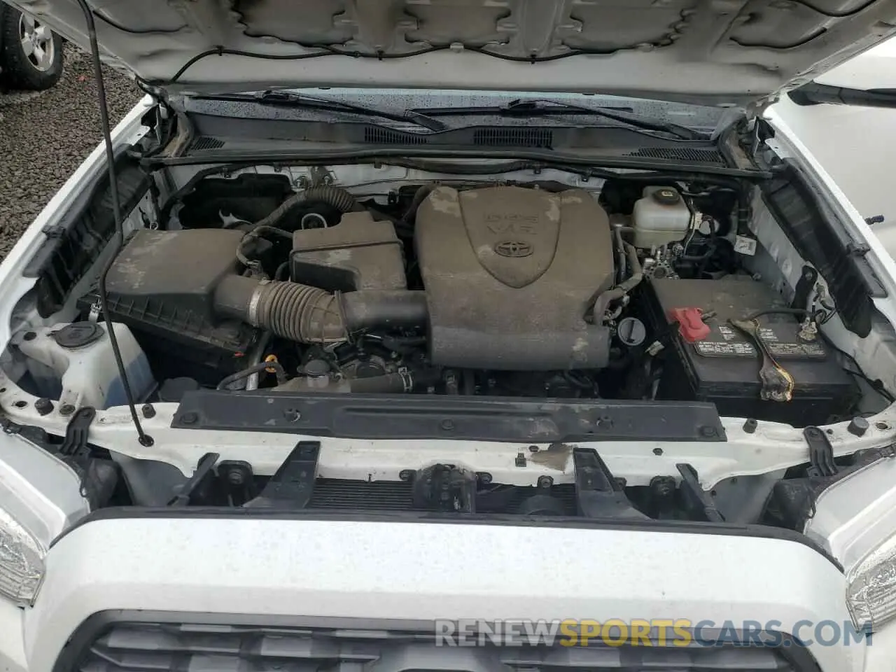 11 Photograph of a damaged car 3TMDZ5BN9MM103515 TOYOTA TACOMA 2021