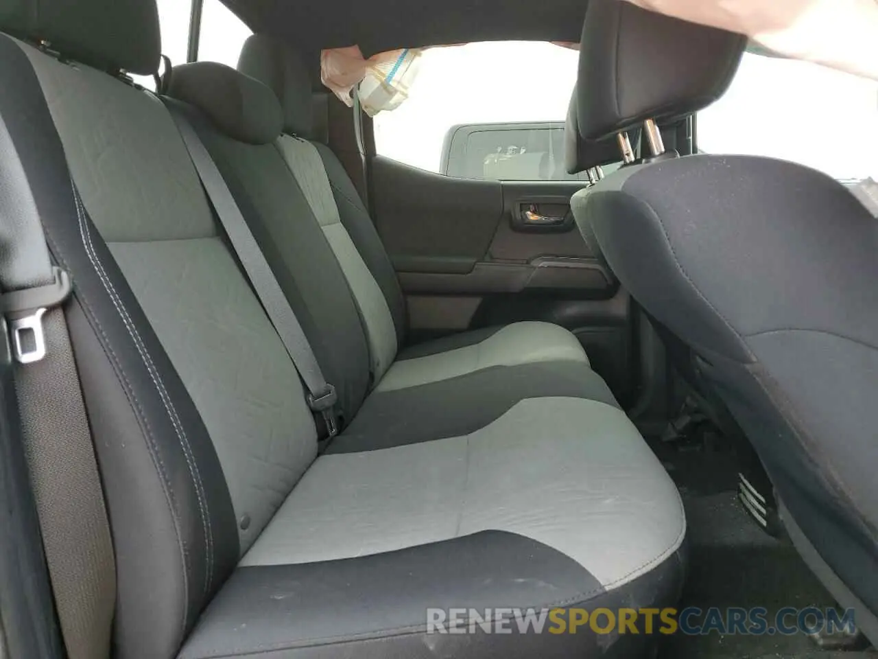 10 Фотография поврежденного автомобиля 3TMDZ5BNXMM102745 TOYOTA TACOMA 2021