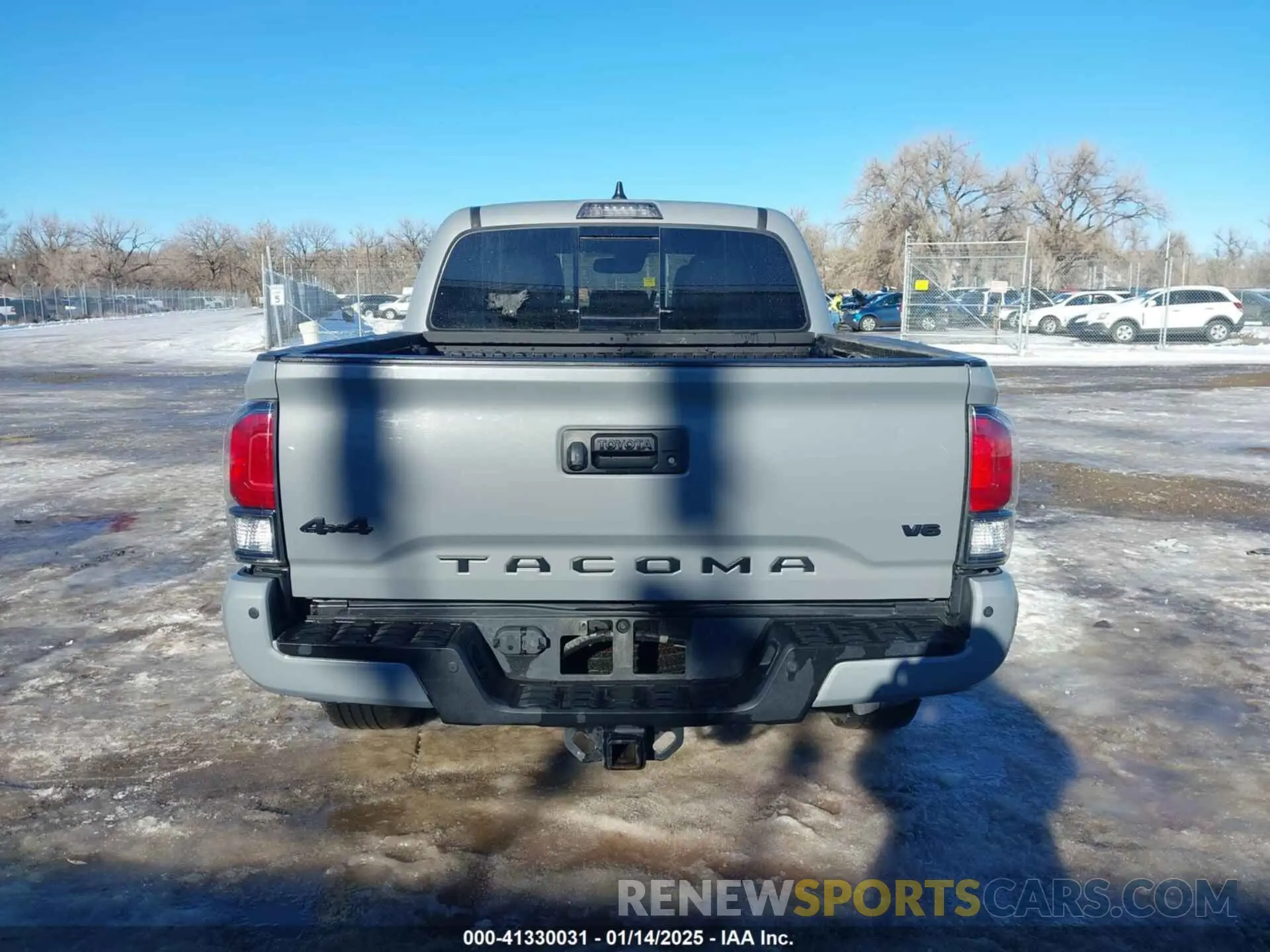 17 Photograph of a damaged car 3TMGZ5AN6MM405214 TOYOTA TACOMA 2021