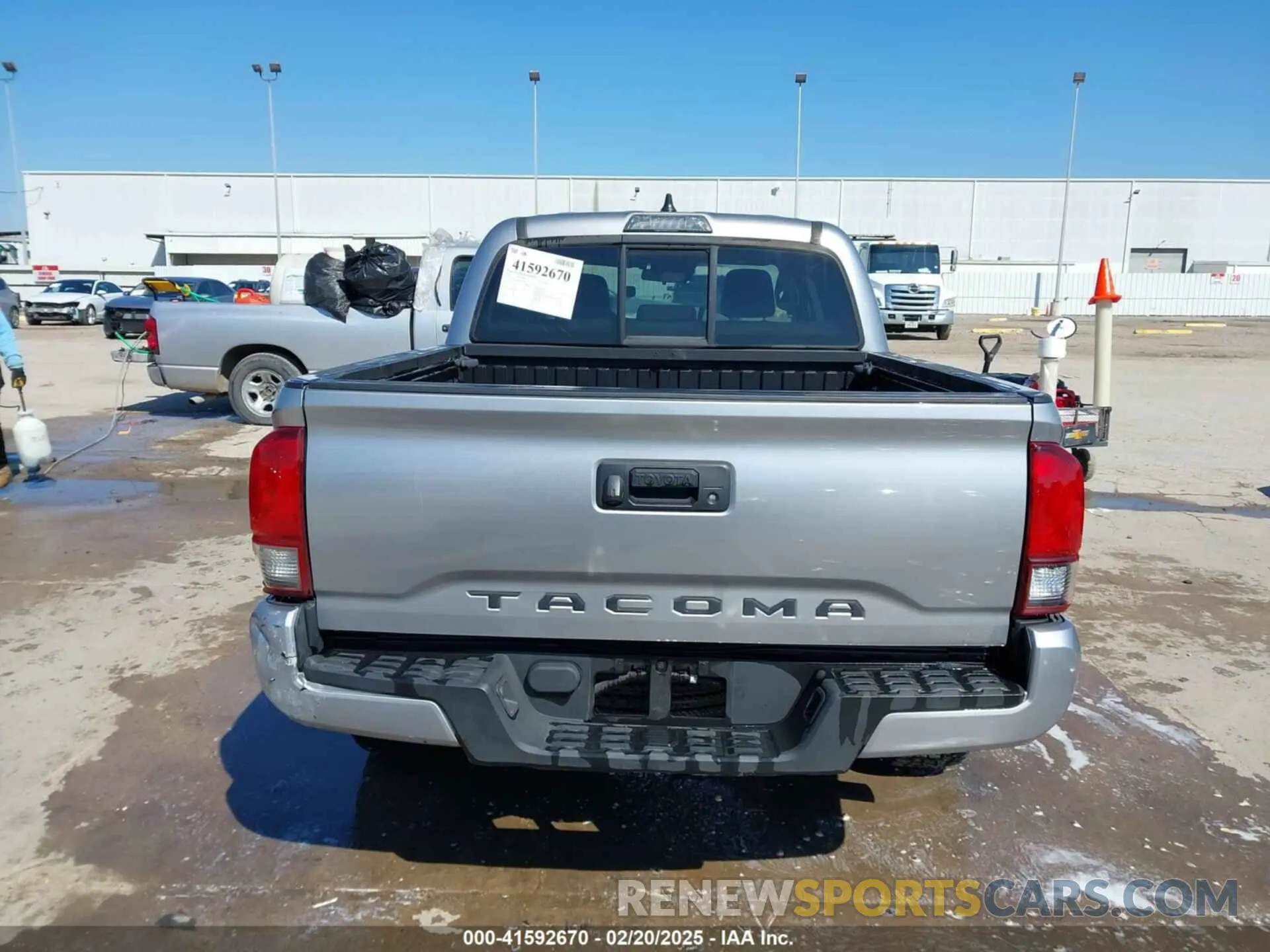17 Фотография поврежденного автомобиля 3TYAX5GN0MT020061 TOYOTA TACOMA 2021