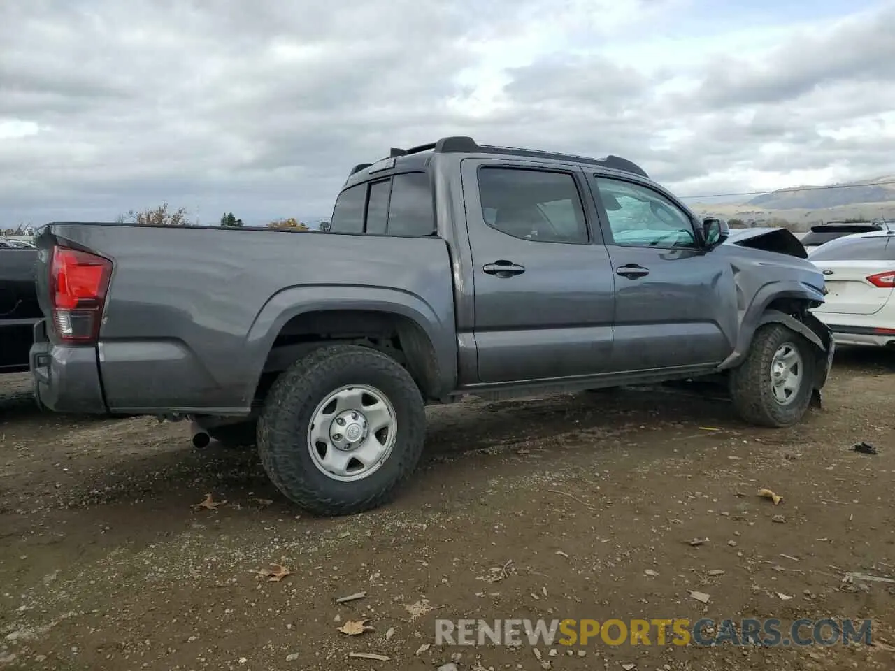 3 Photograph of a damaged car 3TYAX5GN2MT015394 TOYOTA TACOMA 2021