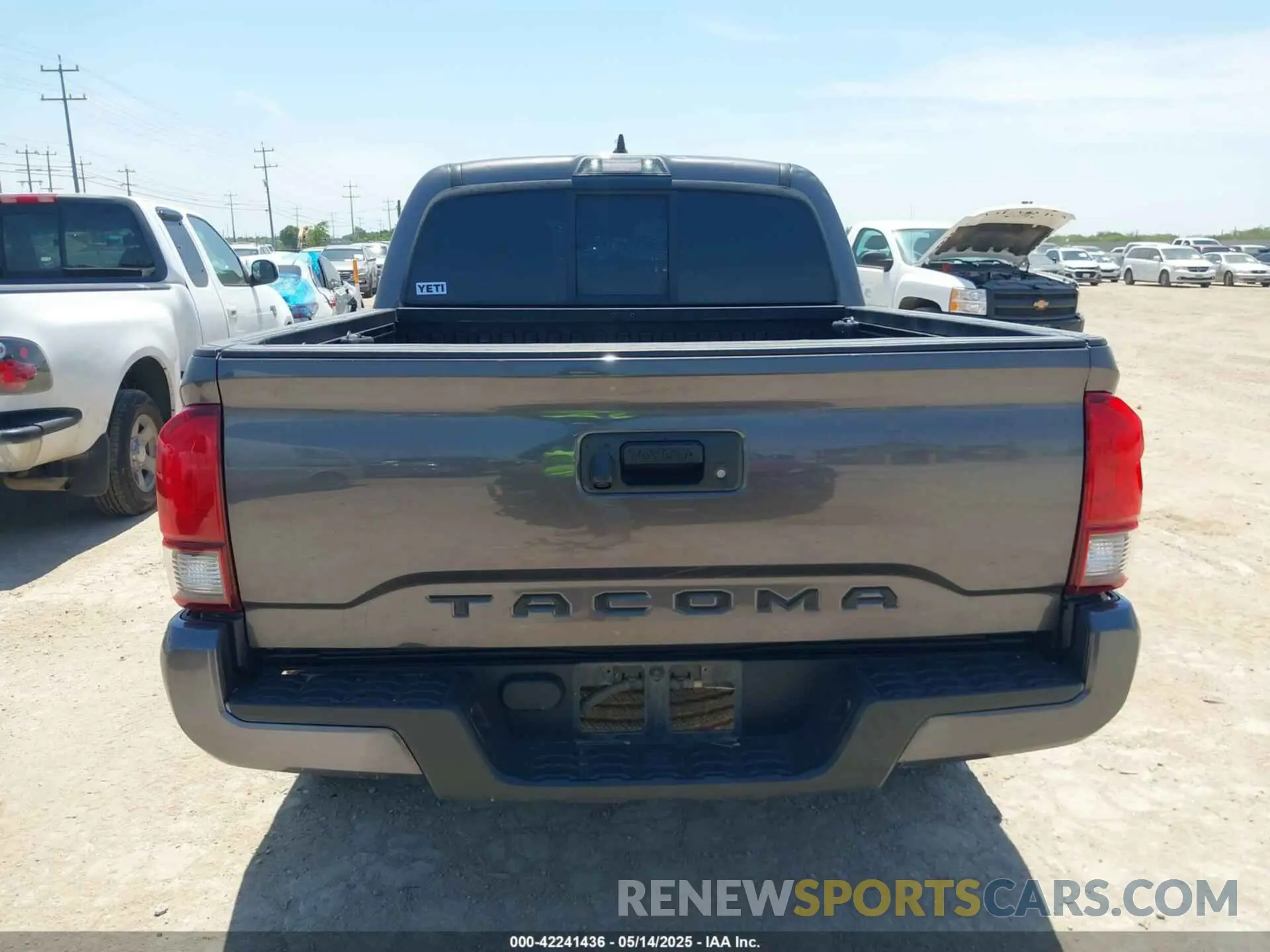 16 Photograph of a damaged car 3TYAX5GN3MT015565 TOYOTA TACOMA 2021