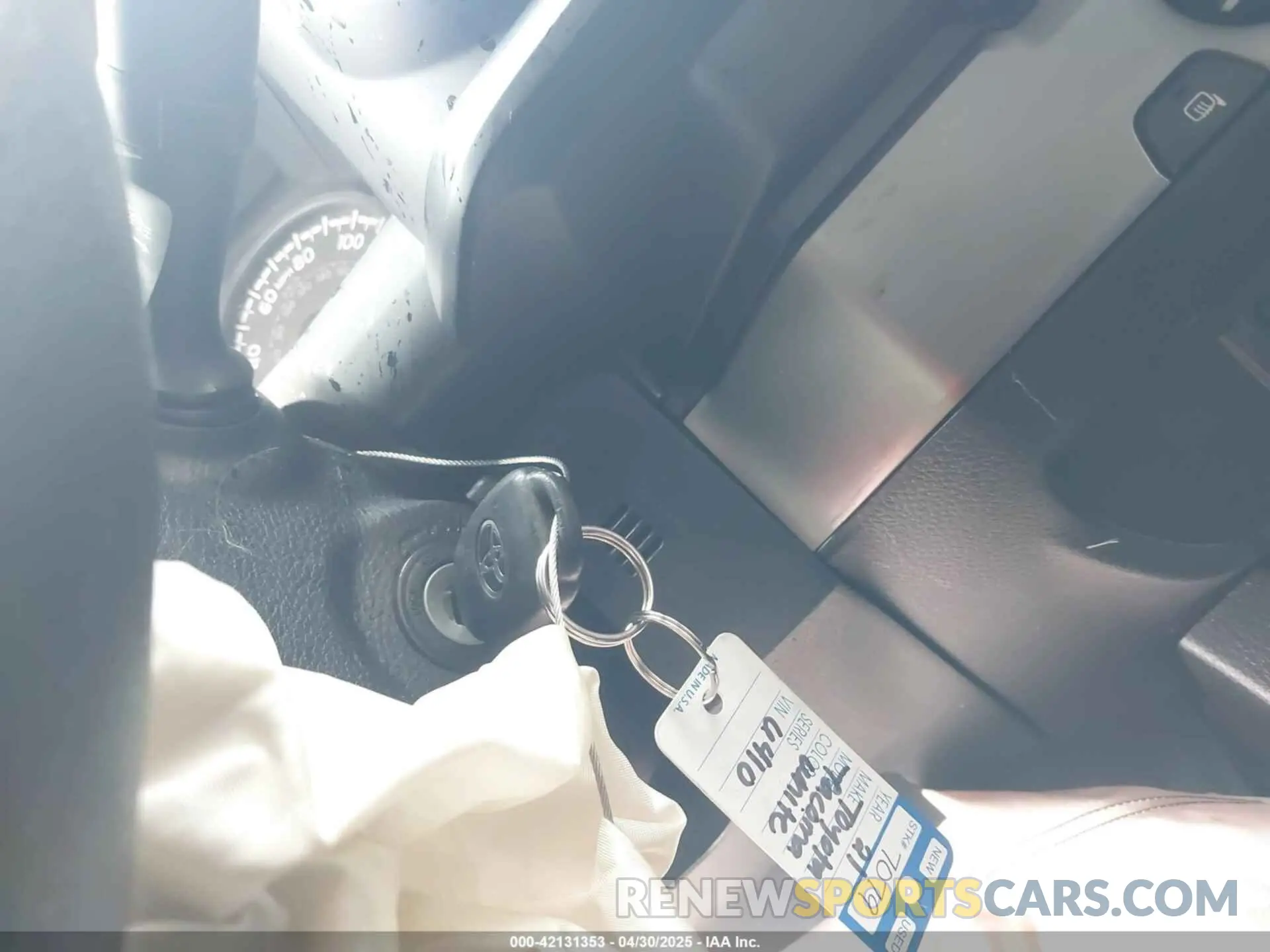 11 Photograph of a damaged car 3TYAX5GN7MT026410 TOYOTA TACOMA 2021