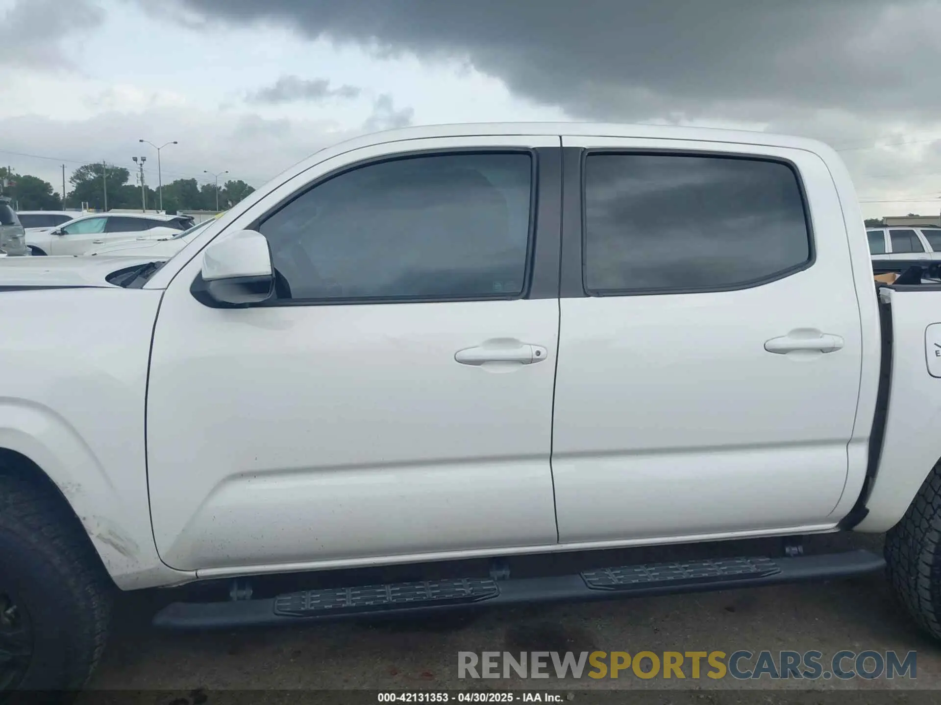 14 Photograph of a damaged car 3TYAX5GN7MT026410 TOYOTA TACOMA 2021