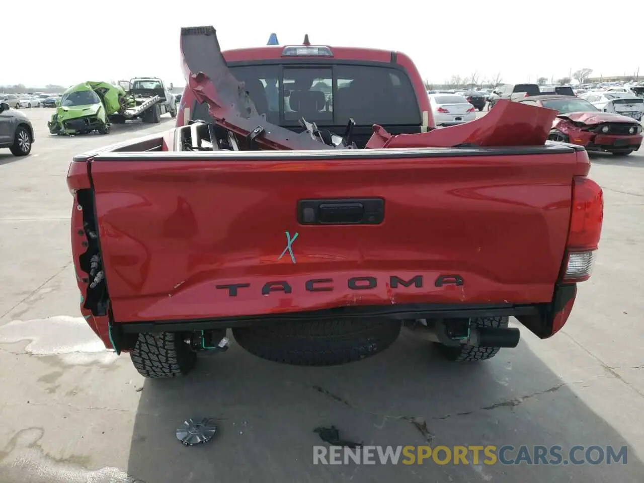 6 Photograph of a damaged car 3TYAX5GN7MT033874 TOYOTA TACOMA 2021