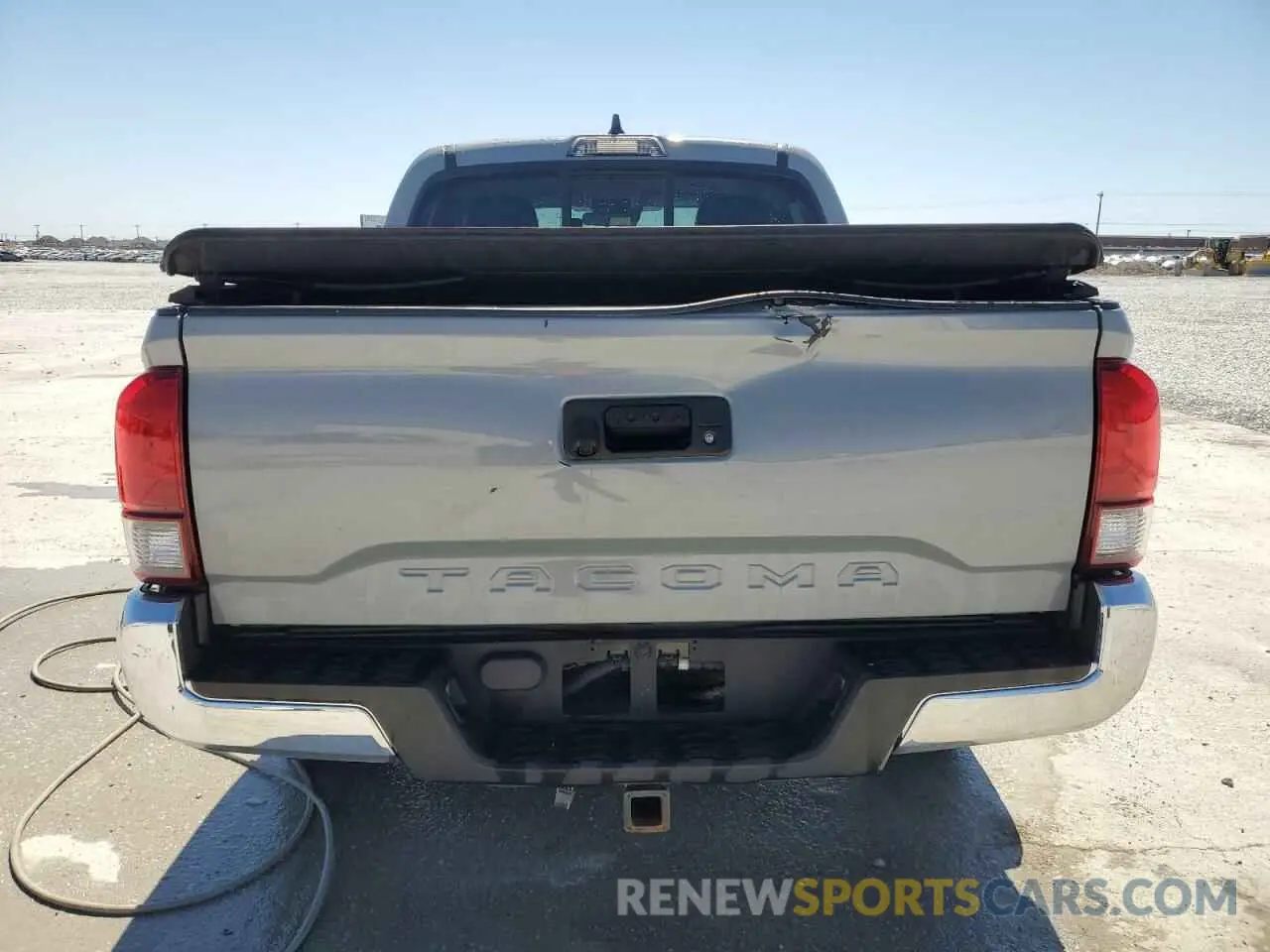 6 Фотография поврежденного автомобиля 3TYAX5GNXMT015045 TOYOTA TACOMA 2021