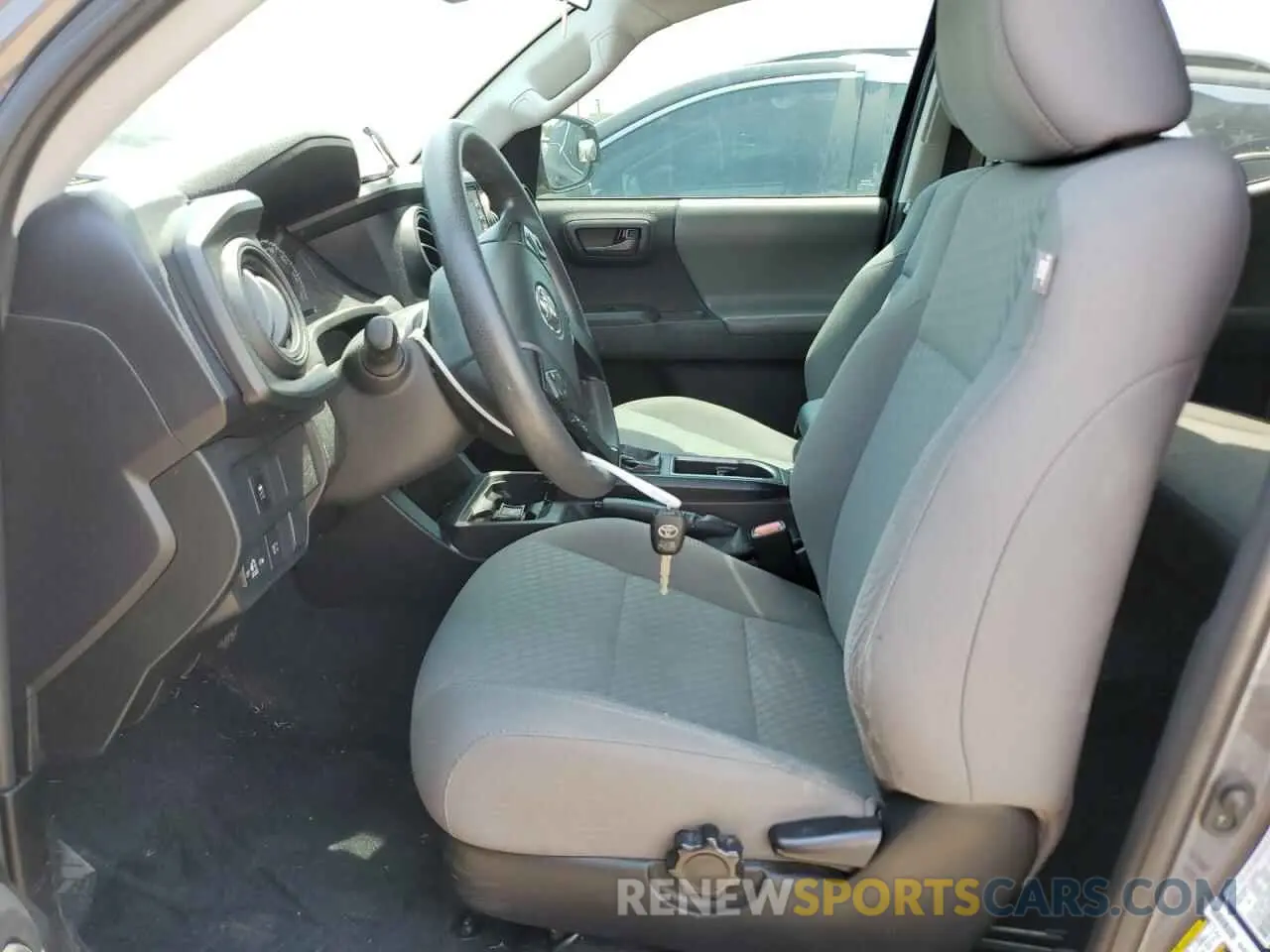 7 Photograph of a damaged car 3TYAX5GNXMT018737 TOYOTA TACOMA 2021