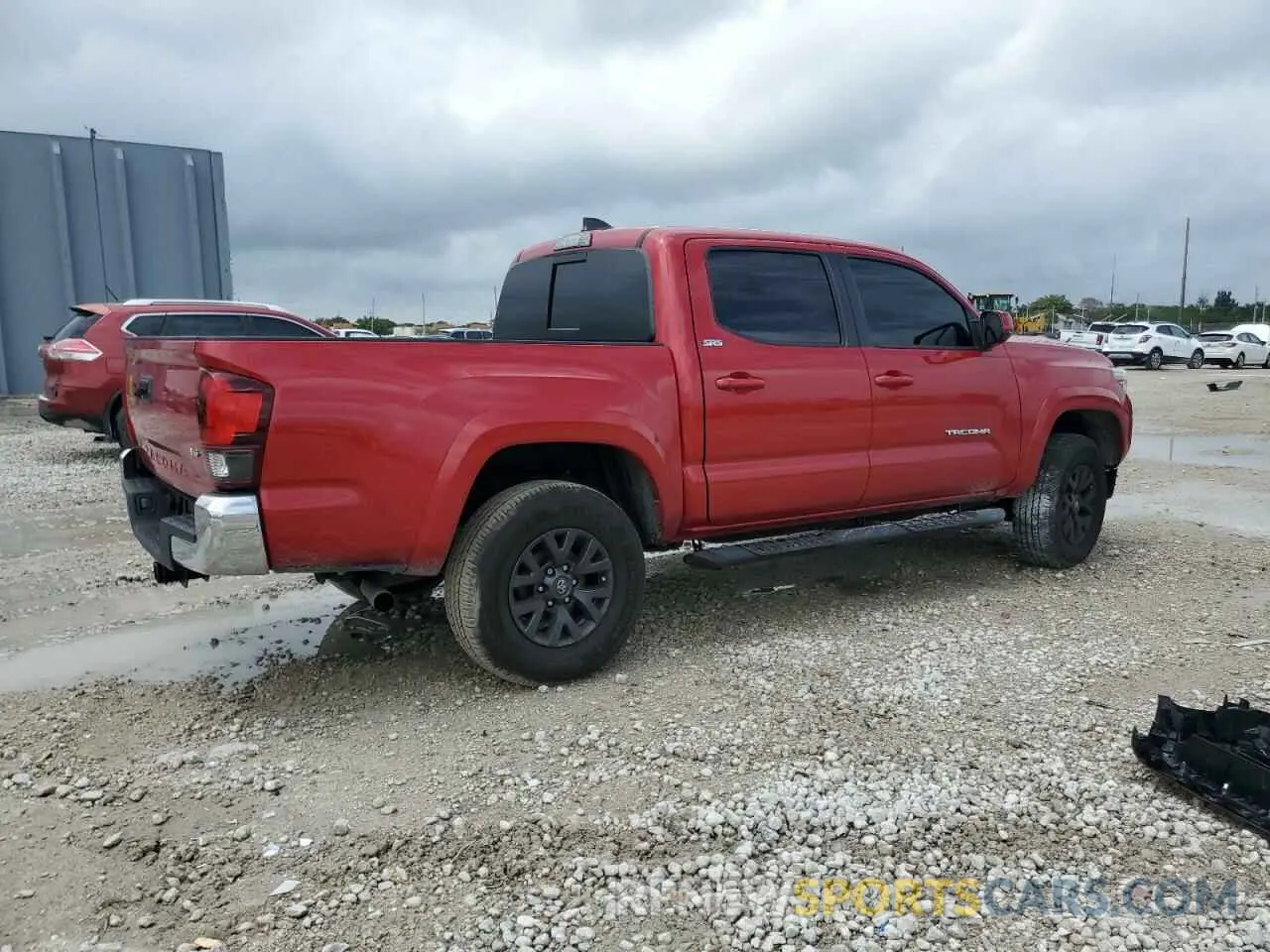 3 Фотография поврежденного автомобиля 3TYAZ5CN6MT012675 TOYOTA TACOMA 2021