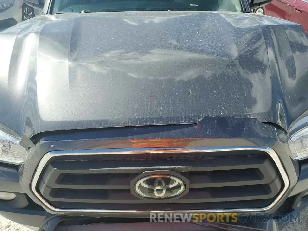 11 Photograph of a damaged car 3TYAZ5CN8MT012211 TOYOTA TACOMA 2021