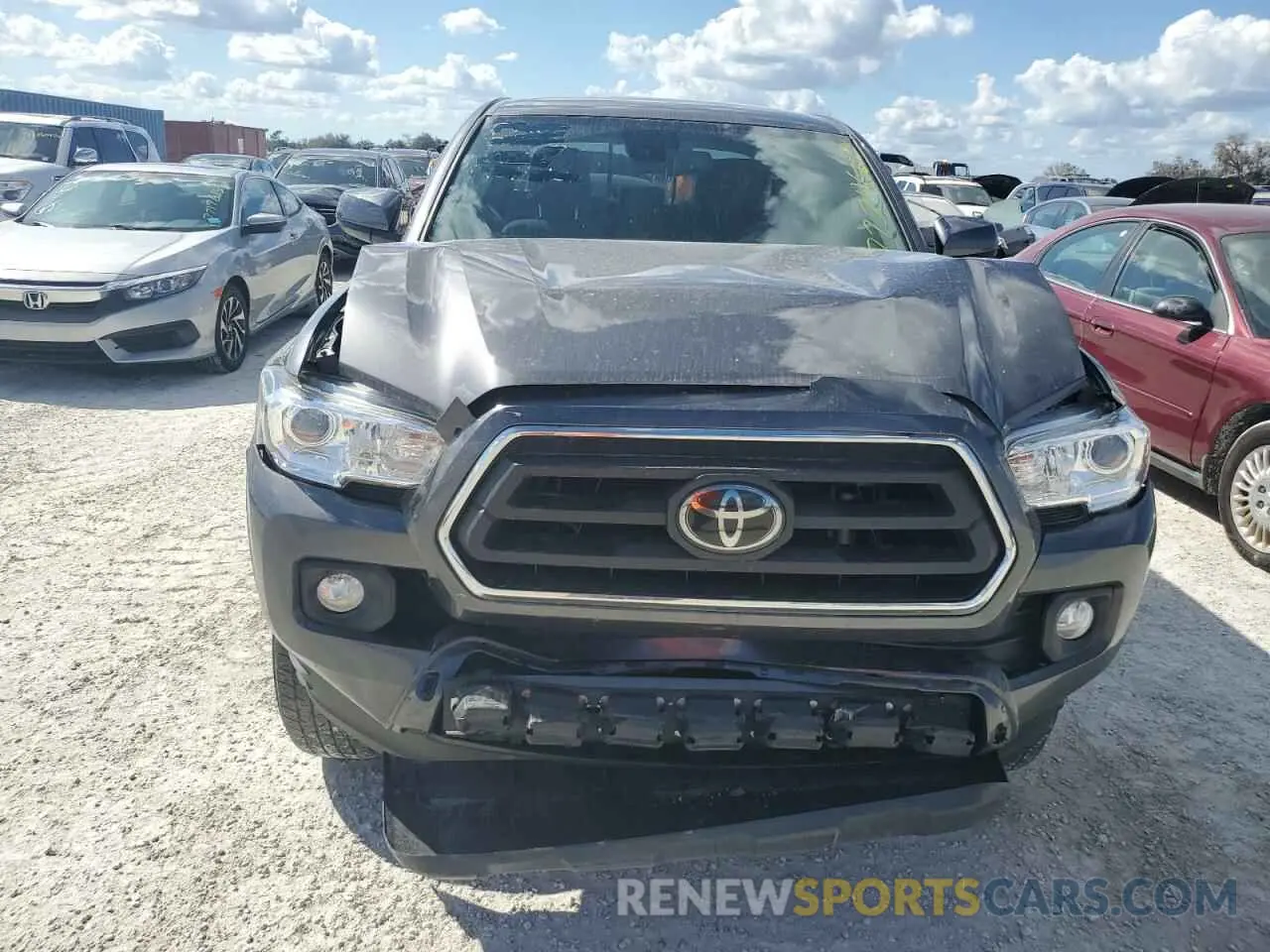 5 Photograph of a damaged car 3TYAZ5CN8MT012211 TOYOTA TACOMA 2021