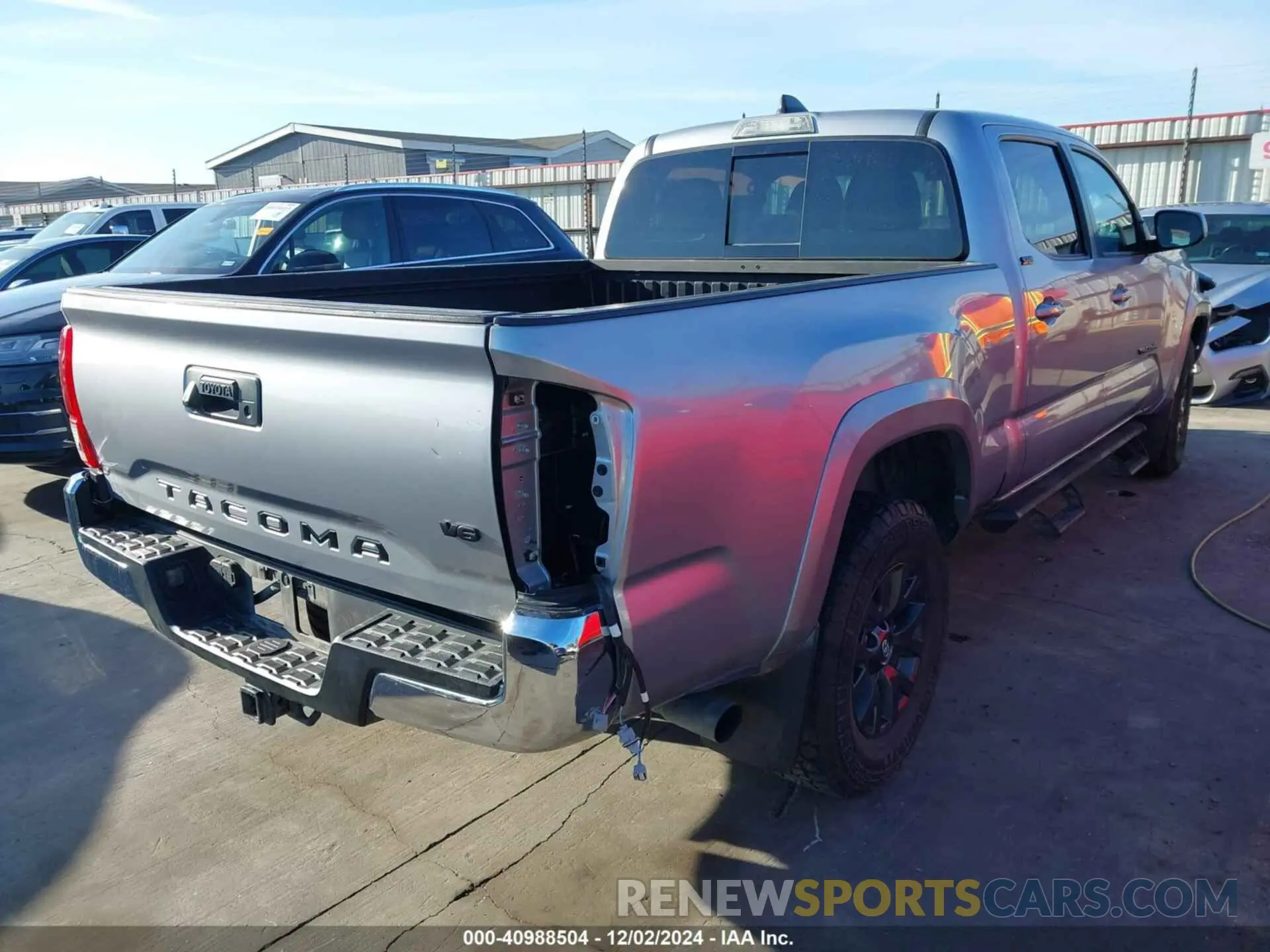 4 Фотография поврежденного автомобиля 3TYBZ5DN4MT000592 TOYOTA TACOMA 2021