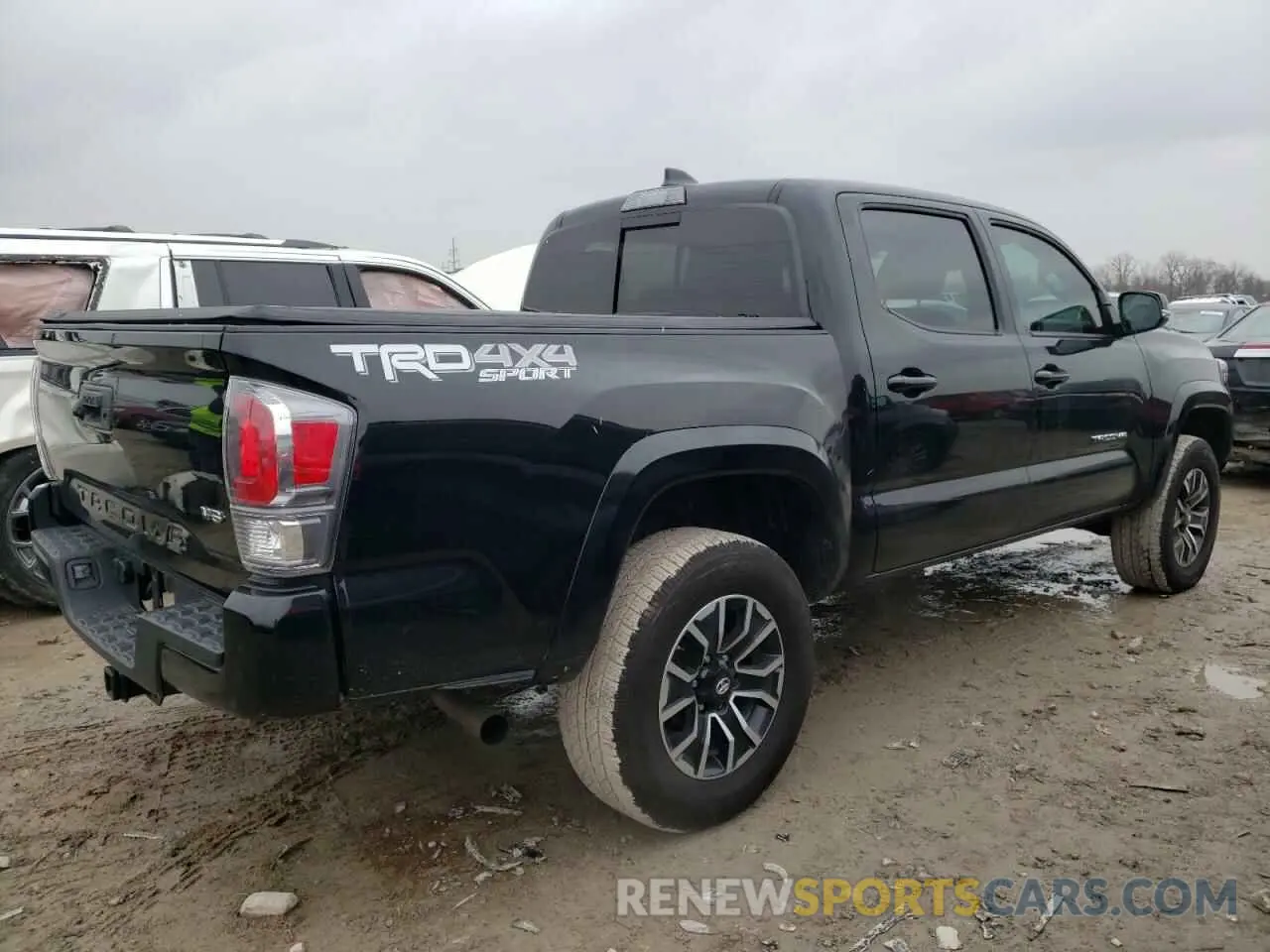 3 Photograph of a damaged car 3TYCZ5AN0MT018547 TOYOTA TACOMA 2021