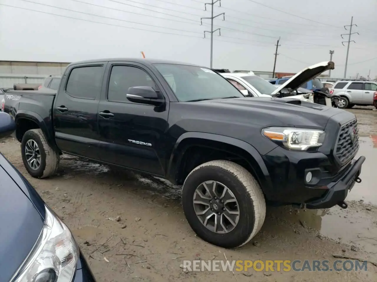 4 Photograph of a damaged car 3TYCZ5AN0MT018547 TOYOTA TACOMA 2021