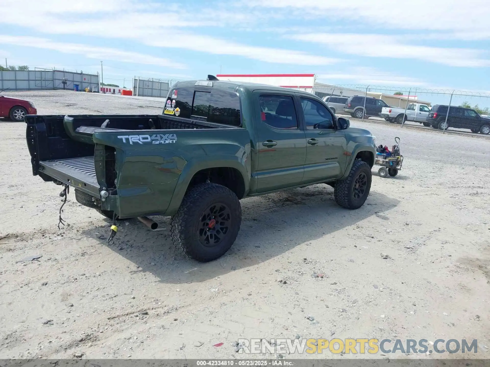 4 Фотография поврежденного автомобиля 3TYCZ5AN0MT035249 TOYOTA TACOMA 2021