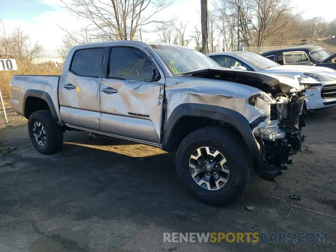 4 Photograph of a damaged car 3TYCZ5AN0MT042444 TOYOTA TACOMA 2021