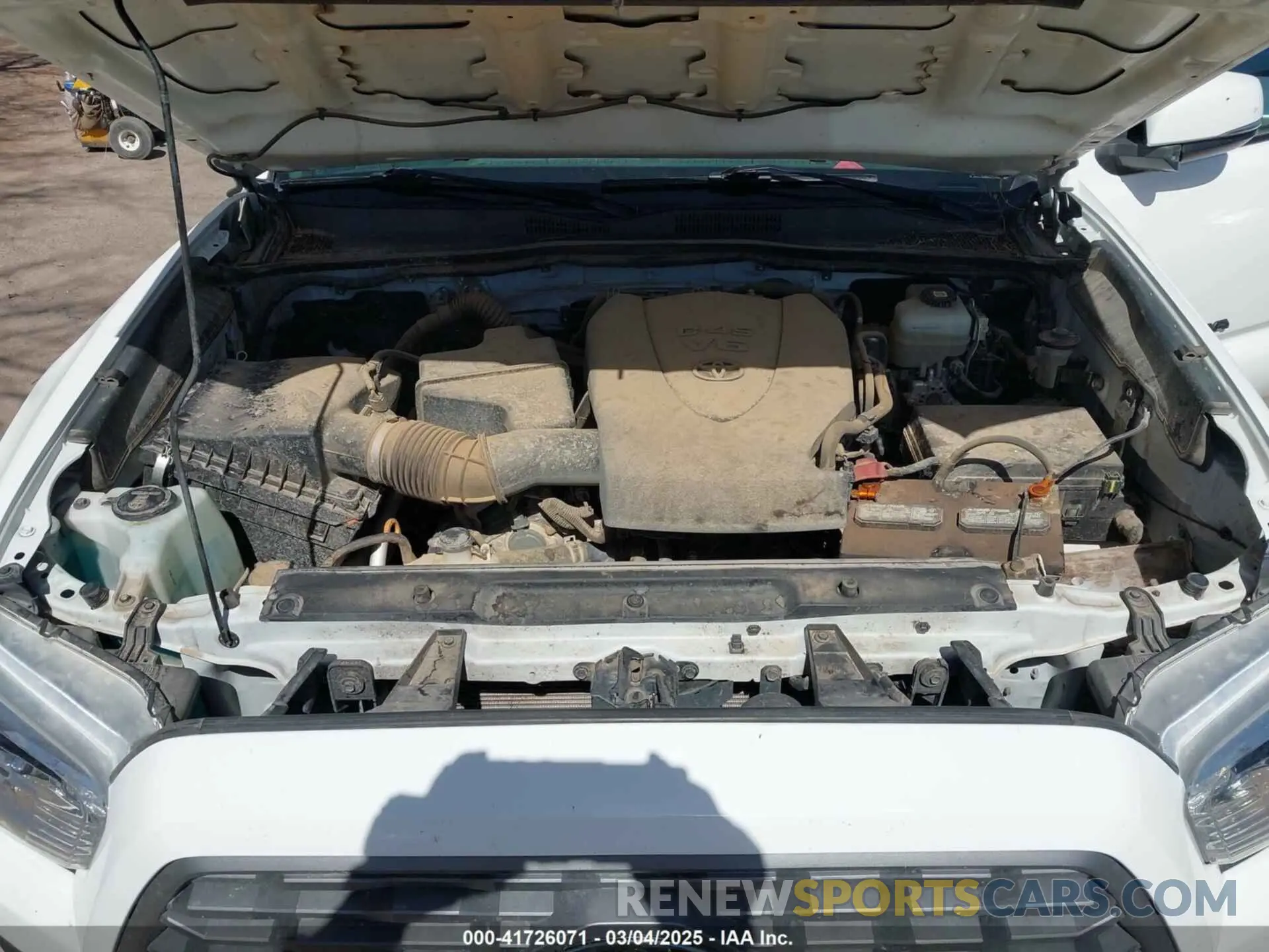 10 Photograph of a damaged car 3TYCZ5AN1MT051556 TOYOTA TACOMA 2021