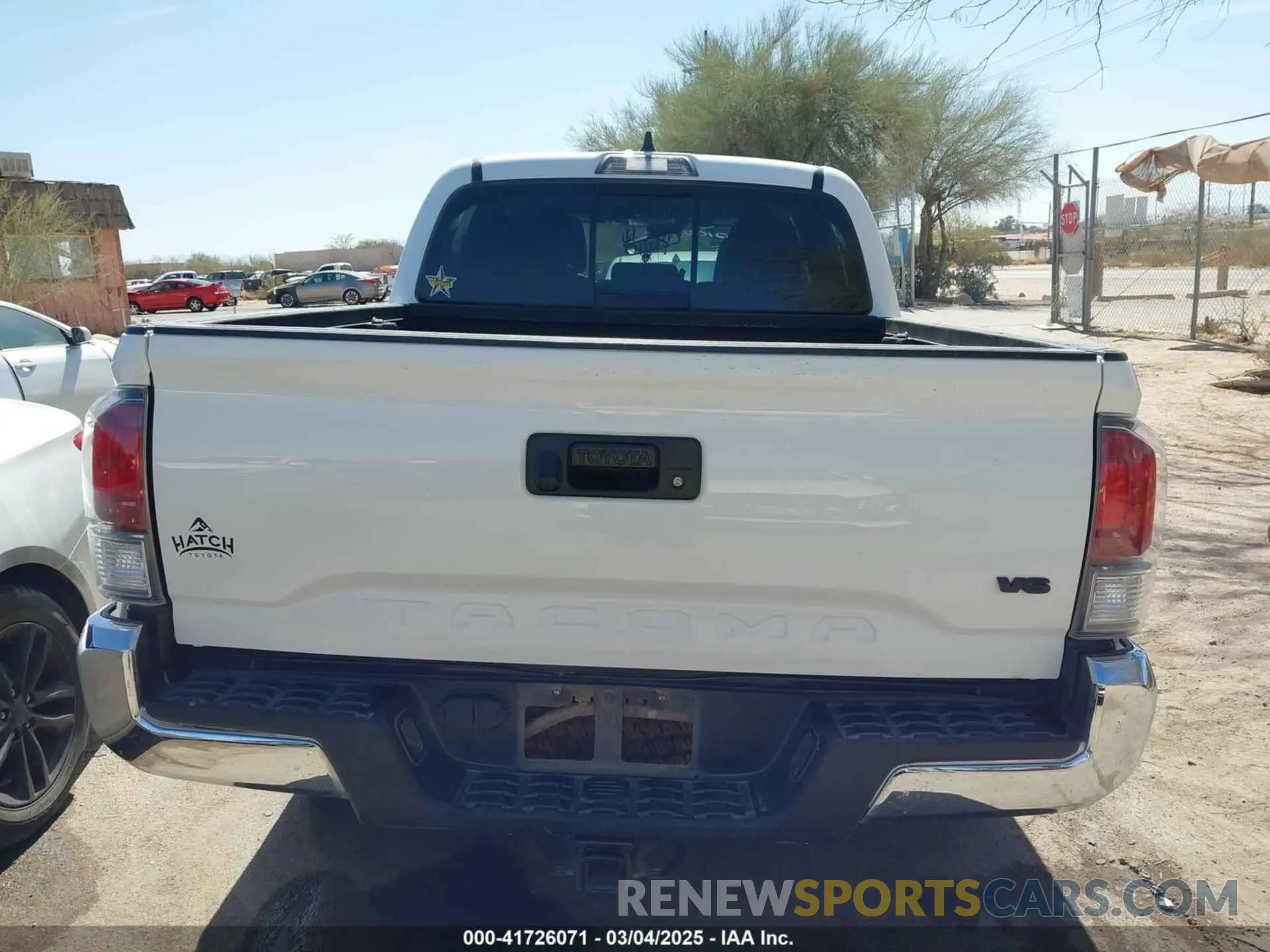 16 Photograph of a damaged car 3TYCZ5AN1MT051556 TOYOTA TACOMA 2021
