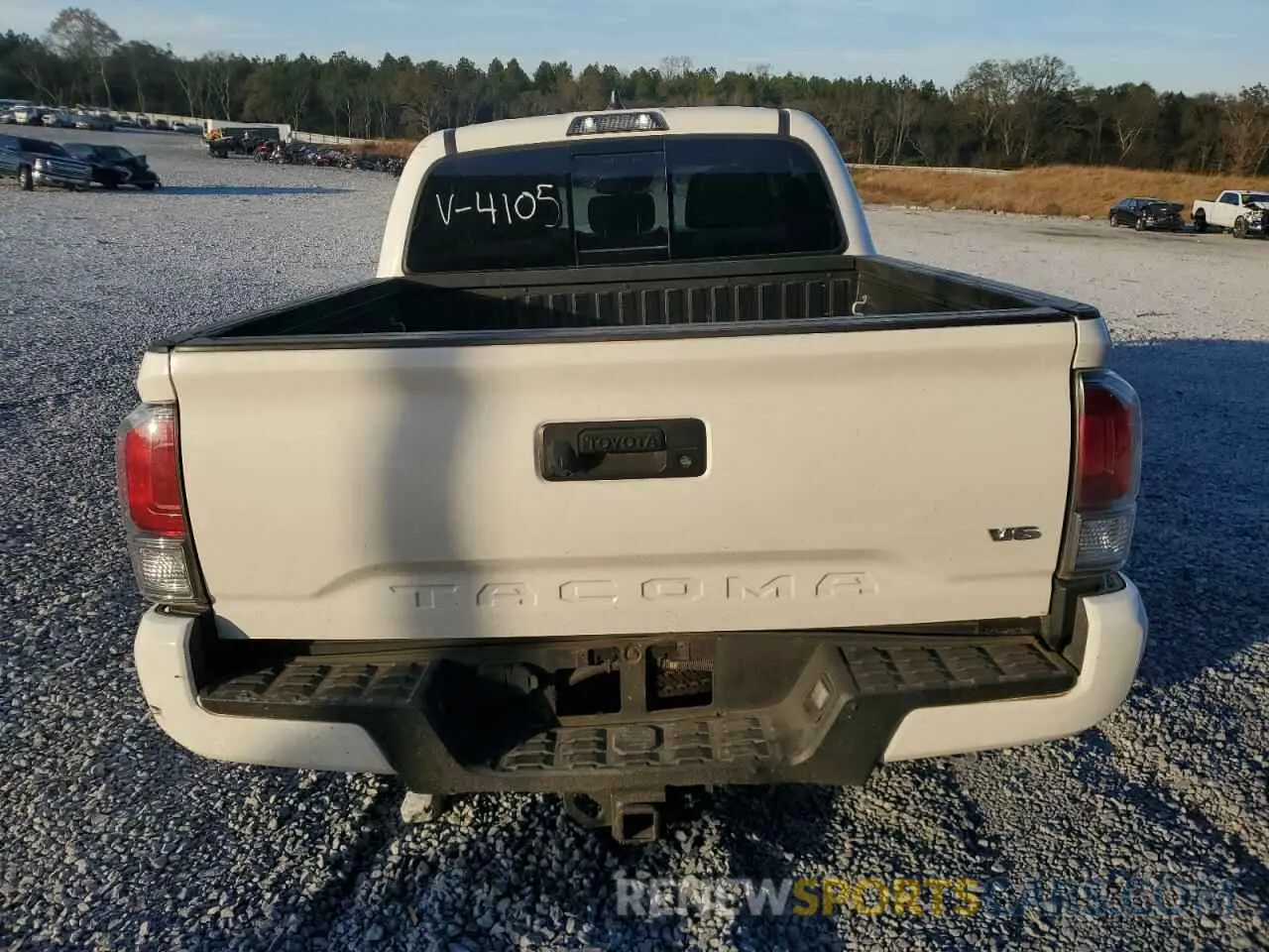 6 Photograph of a damaged car 3TYCZ5AN3MT014105 TOYOTA TACOMA 2021