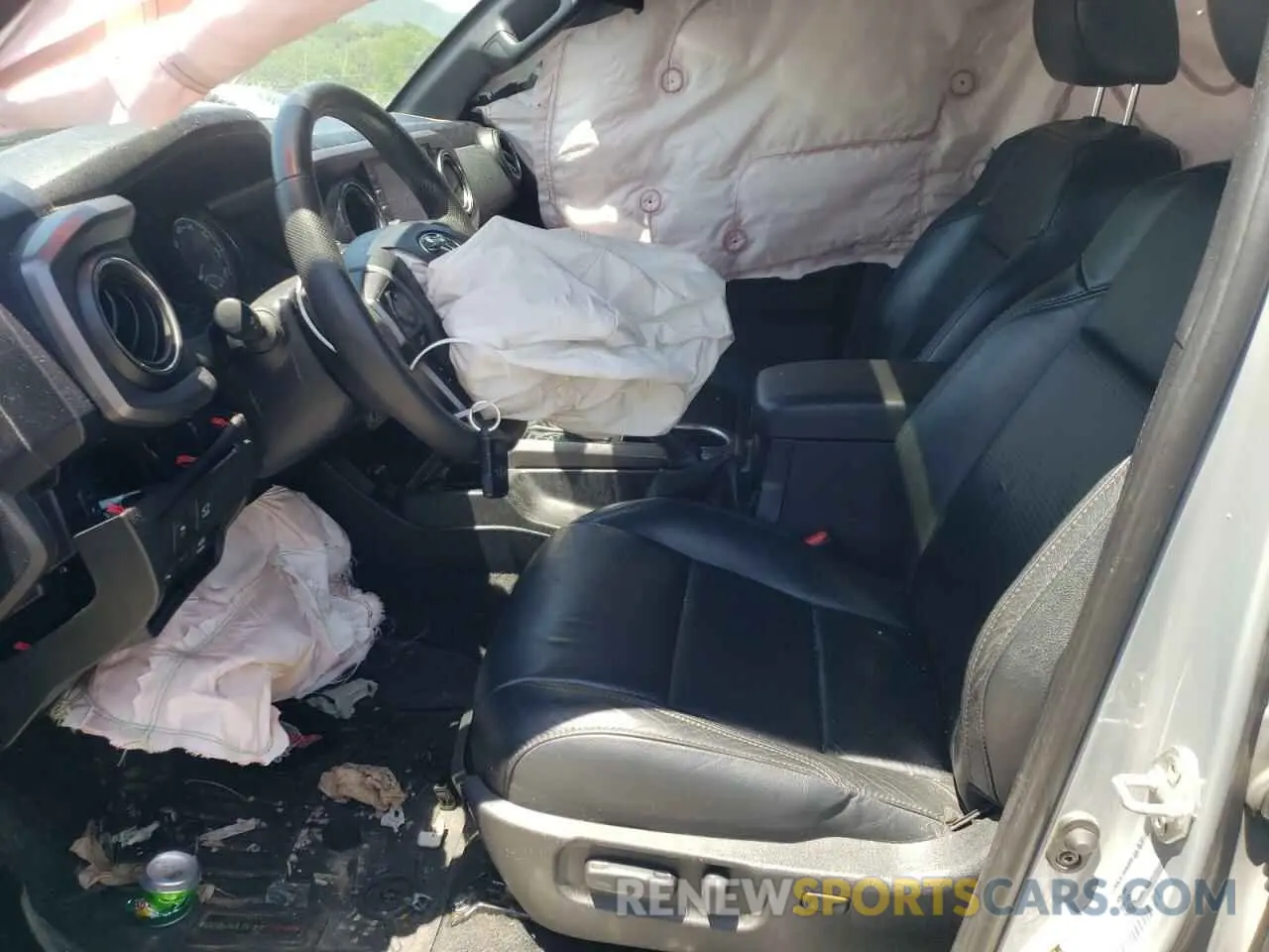 7 Photograph of a damaged car 3TYCZ5AN3MT027503 TOYOTA TACOMA 2021
