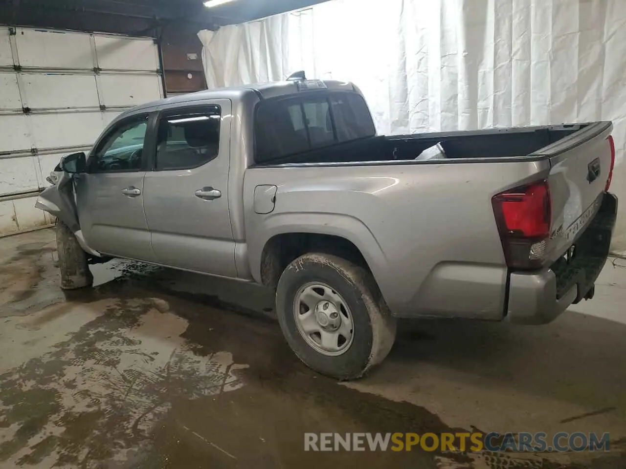 2 Photograph of a damaged car 3TYCZ5AN4MT041328 TOYOTA TACOMA 2021