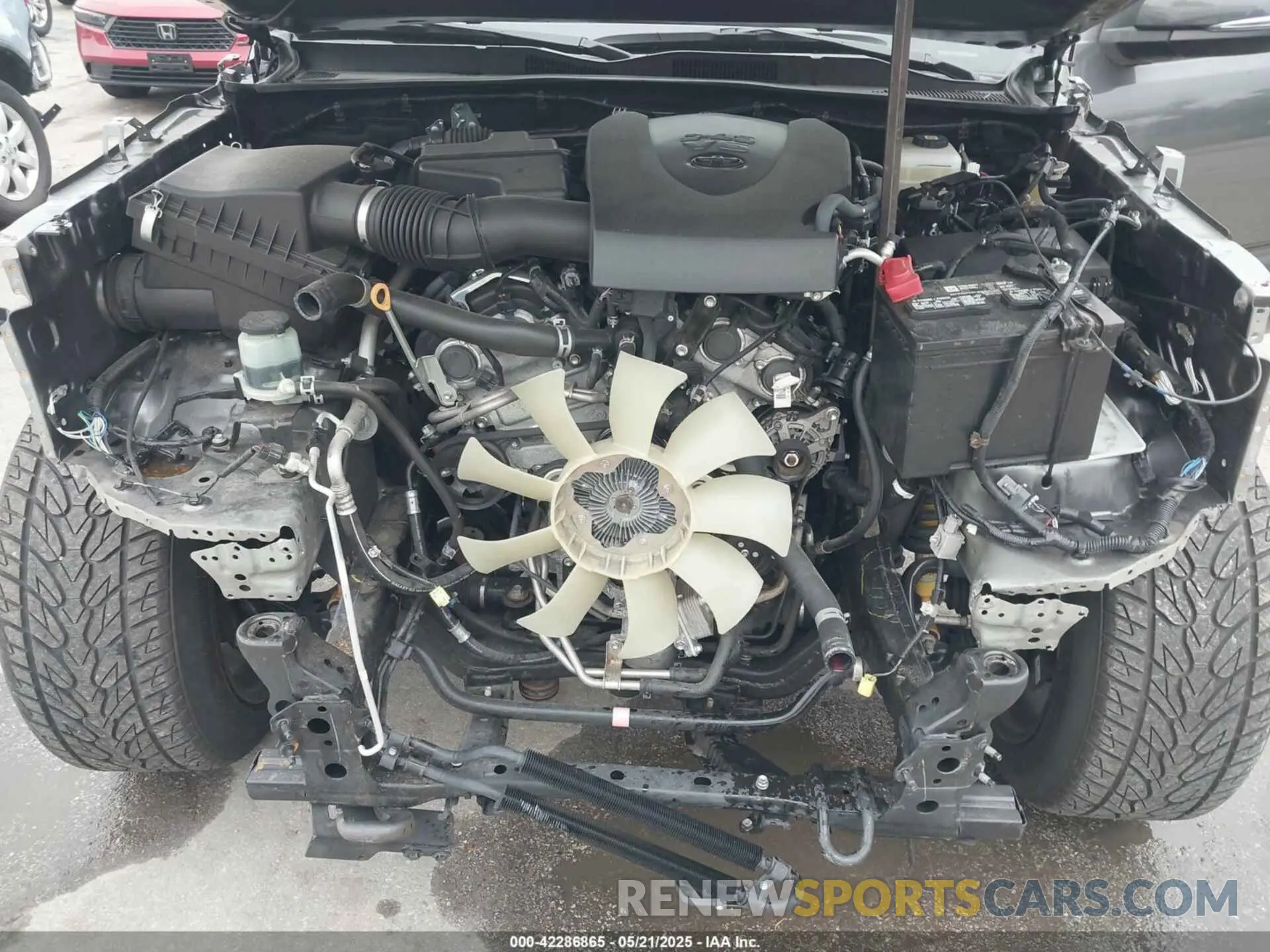 10 Photograph of a damaged car 3TYCZ5AN6MT024918 TOYOTA TACOMA 2021