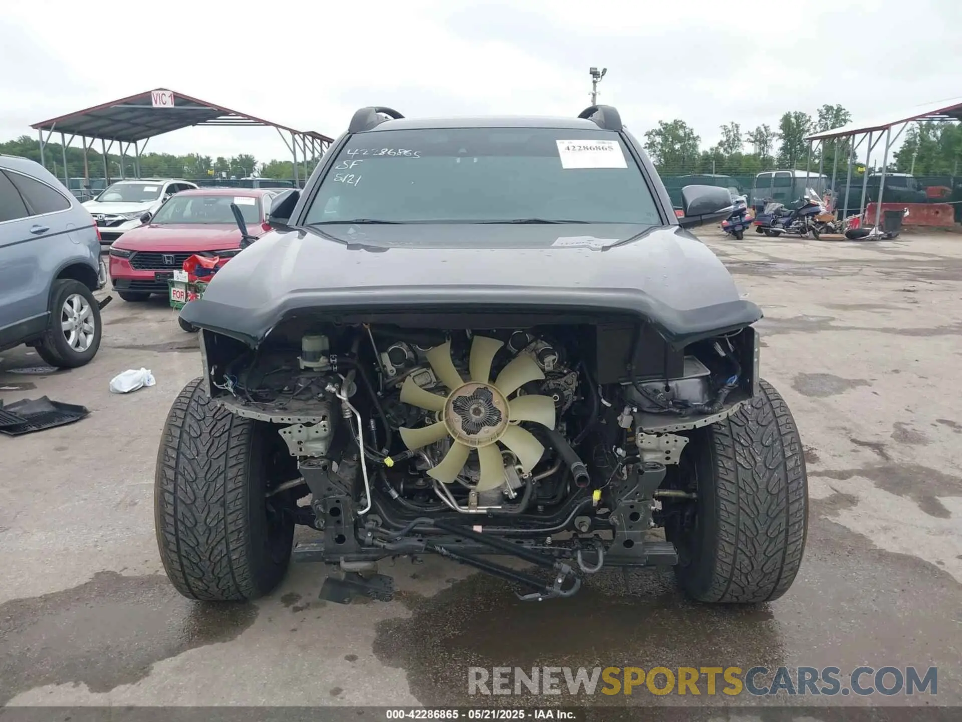 13 Photograph of a damaged car 3TYCZ5AN6MT024918 TOYOTA TACOMA 2021