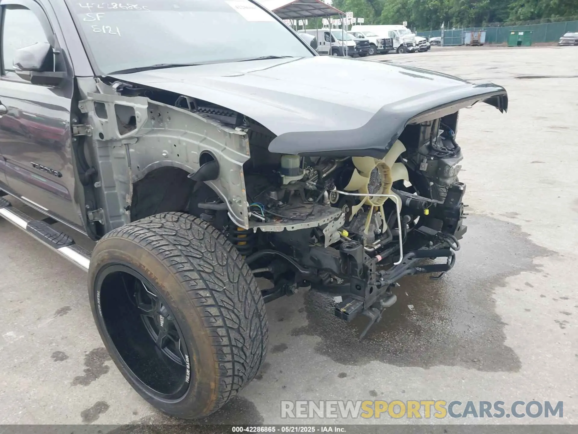 19 Photograph of a damaged car 3TYCZ5AN6MT024918 TOYOTA TACOMA 2021