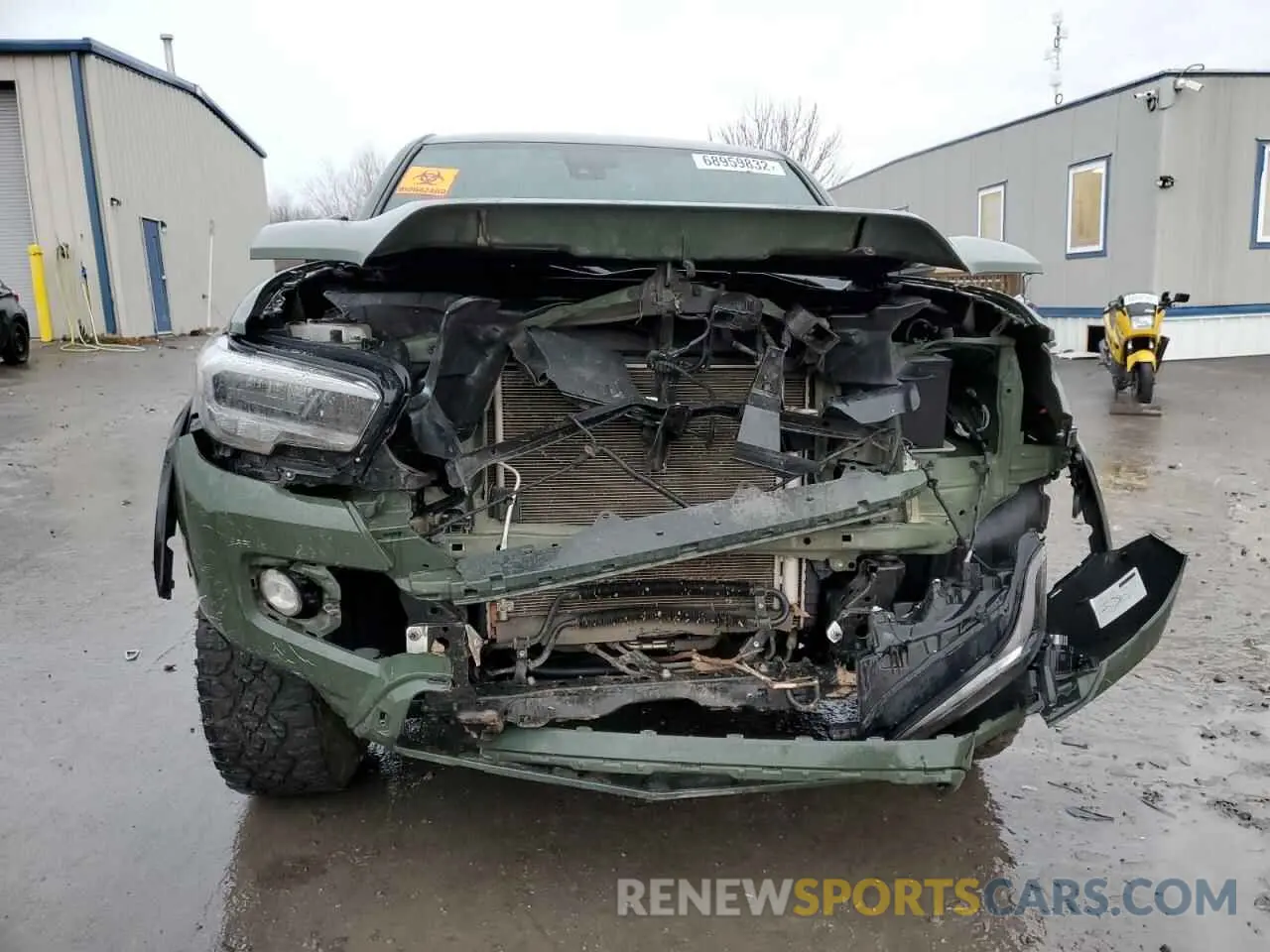 5 Photograph of a damaged car 3TYCZ5AN7MT040299 TOYOTA TACOMA 2021