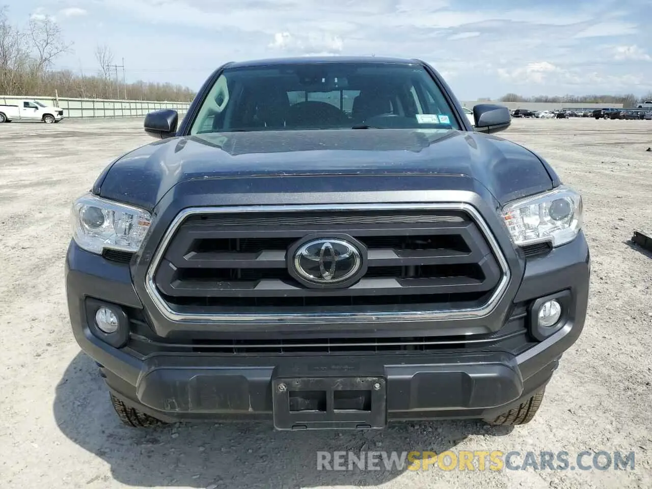 5 Photograph of a damaged car 3TYCZ5AN8MT040697 TOYOTA TACOMA 2021