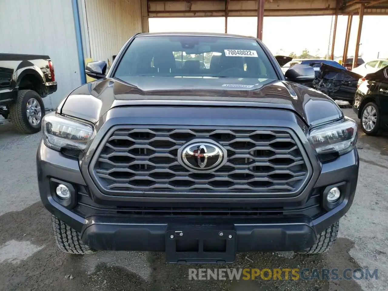 5 Photograph of a damaged car 3TYCZ5AN9MT050865 TOYOTA TACOMA 2021