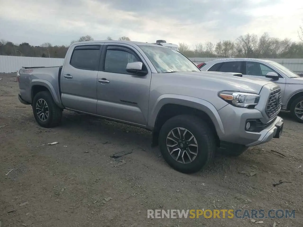 4 Photograph of a damaged car 3TYCZ5ANXMT025666 TOYOTA TACOMA 2021