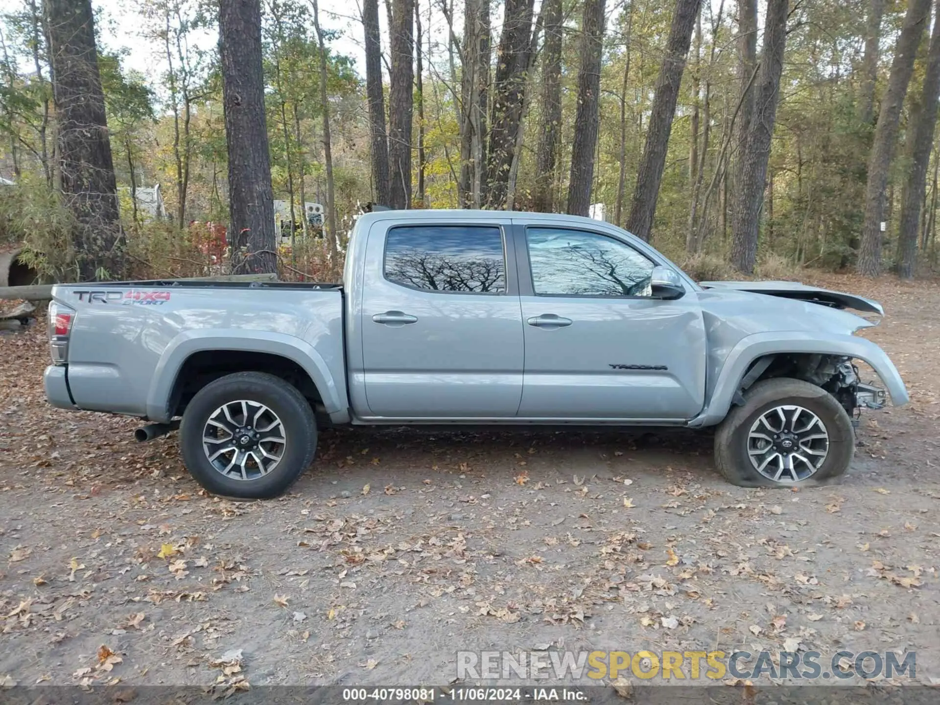 14 Photograph of a damaged car 3TYCZ5ANXMT035405 TOYOTA TACOMA 2021
