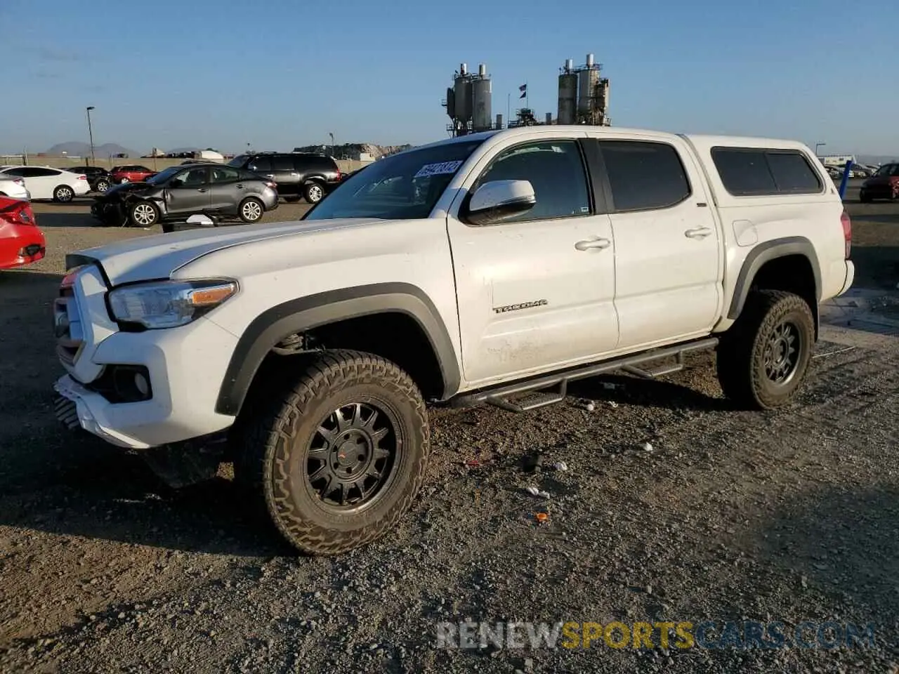 1 Photograph of a damaged car 3TYCZ5ANXMT049479 TOYOTA TACOMA 2021