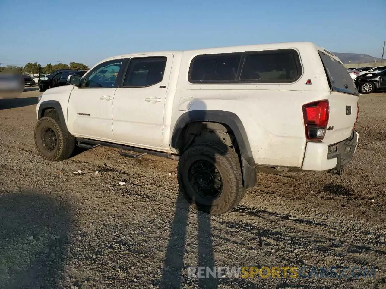 2 Photograph of a damaged car 3TYCZ5ANXMT049479 TOYOTA TACOMA 2021