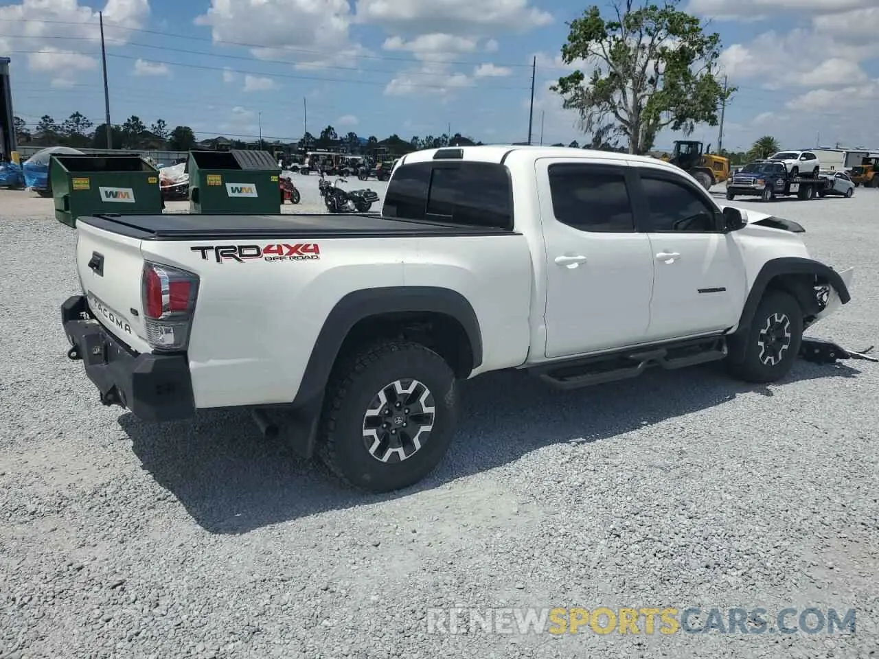 3 Фотография поврежденного автомобиля 3TYDZ5BNXMT001810 TOYOTA TACOMA 2021