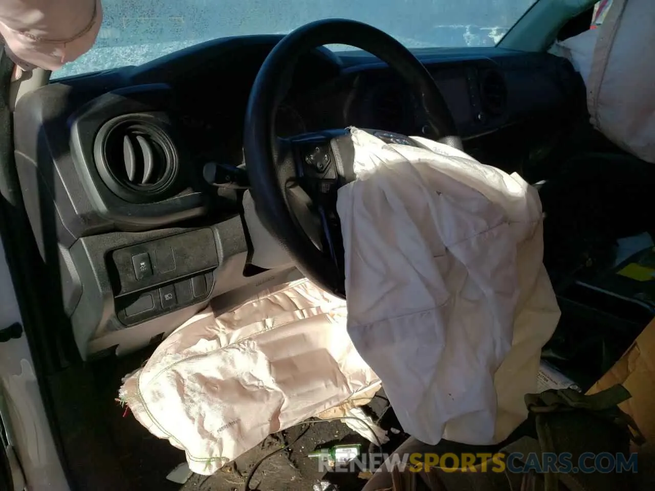 8 Photograph of a damaged car 3TYRX5GN0MT030060 TOYOTA TACOMA 2021