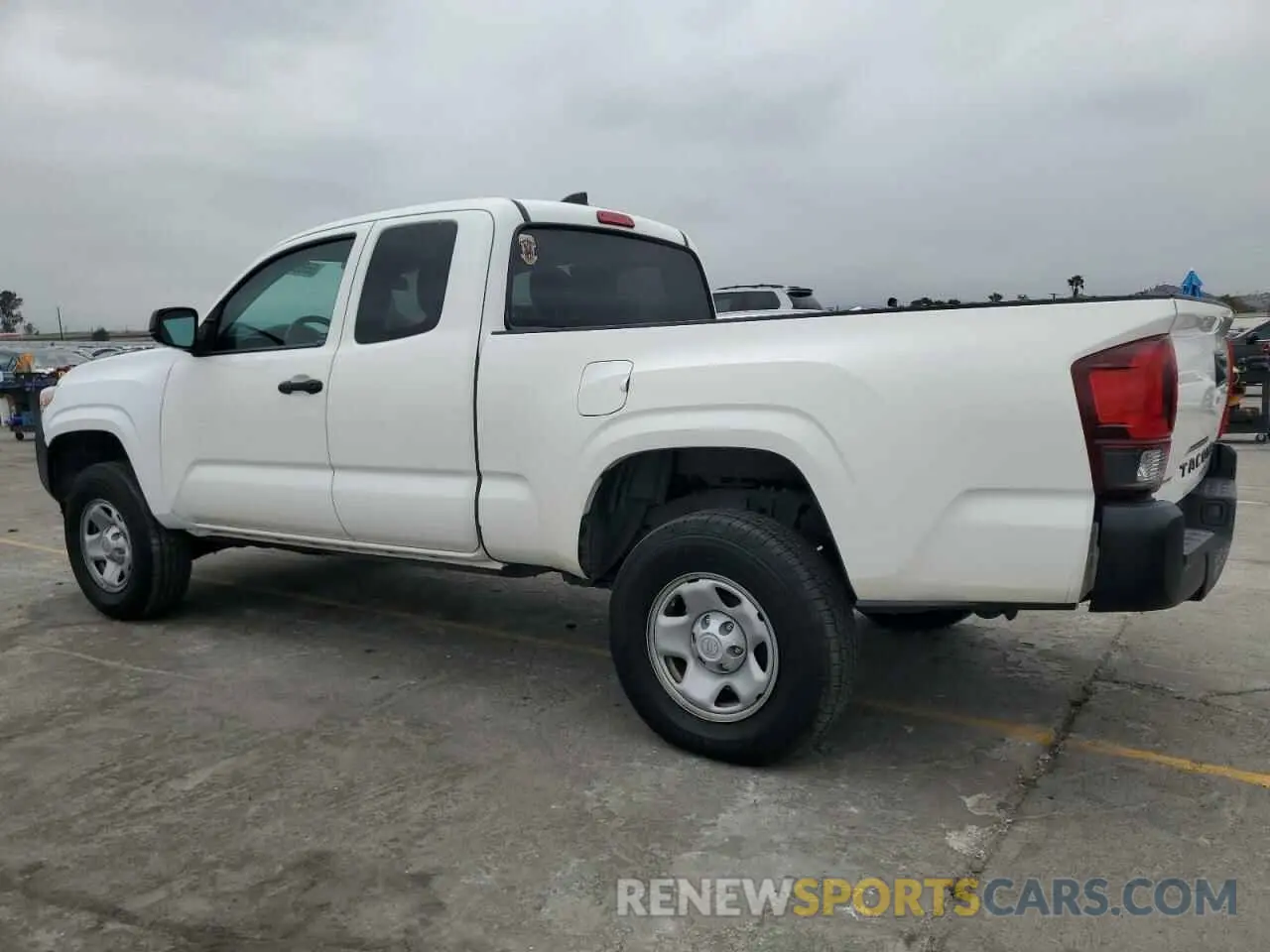 2 Photograph of a damaged car 3TYRX5GN4MT006571 TOYOTA TACOMA 2021