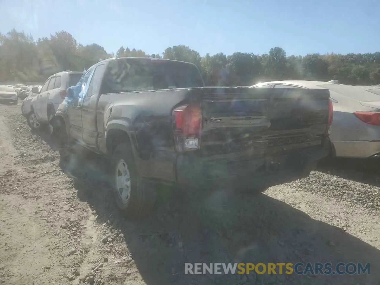 2 Photograph of a damaged car 3TYRX5GN4MT032927 TOYOTA TACOMA 2021