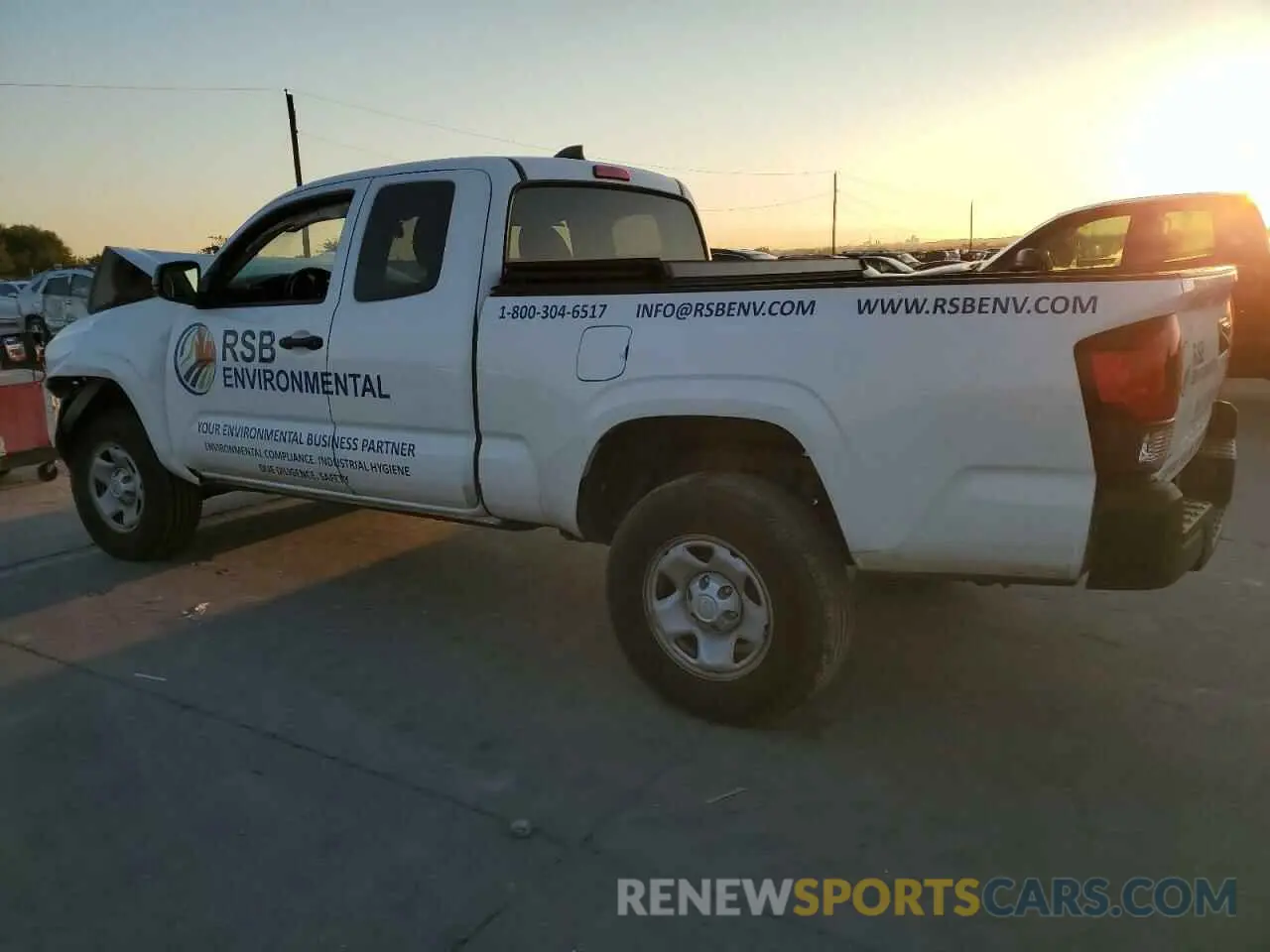 2 Фотография поврежденного автомобиля 3TYRX5GN6MT008516 TOYOTA TACOMA 2021