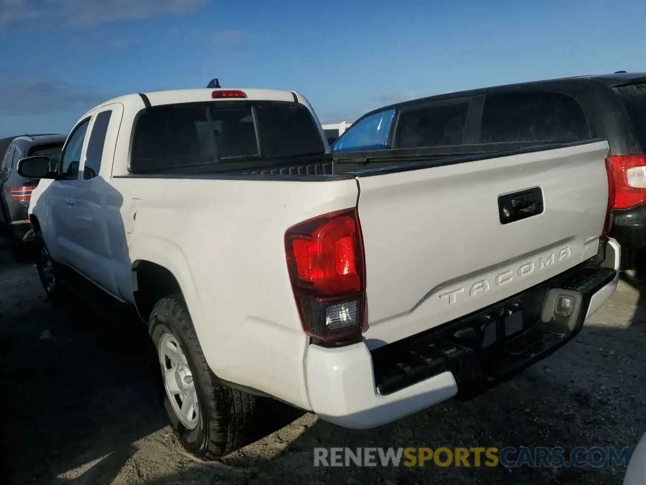 2 Photograph of a damaged car 3TYRX5GN7MT032369 TOYOTA TACOMA 2021