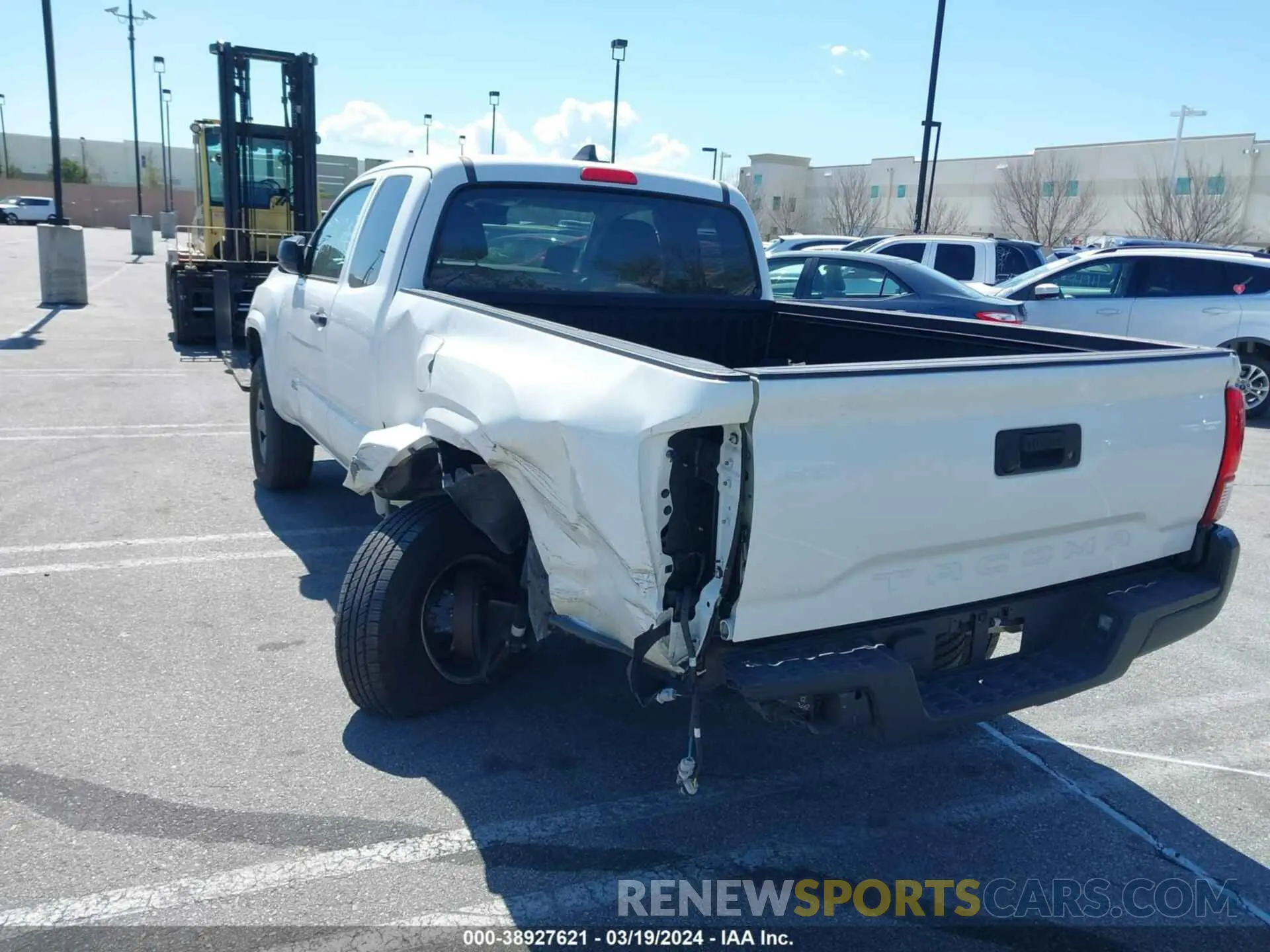 3 Фотография поврежденного автомобиля 3TYRX5GN8MT007318 TOYOTA TACOMA 2021