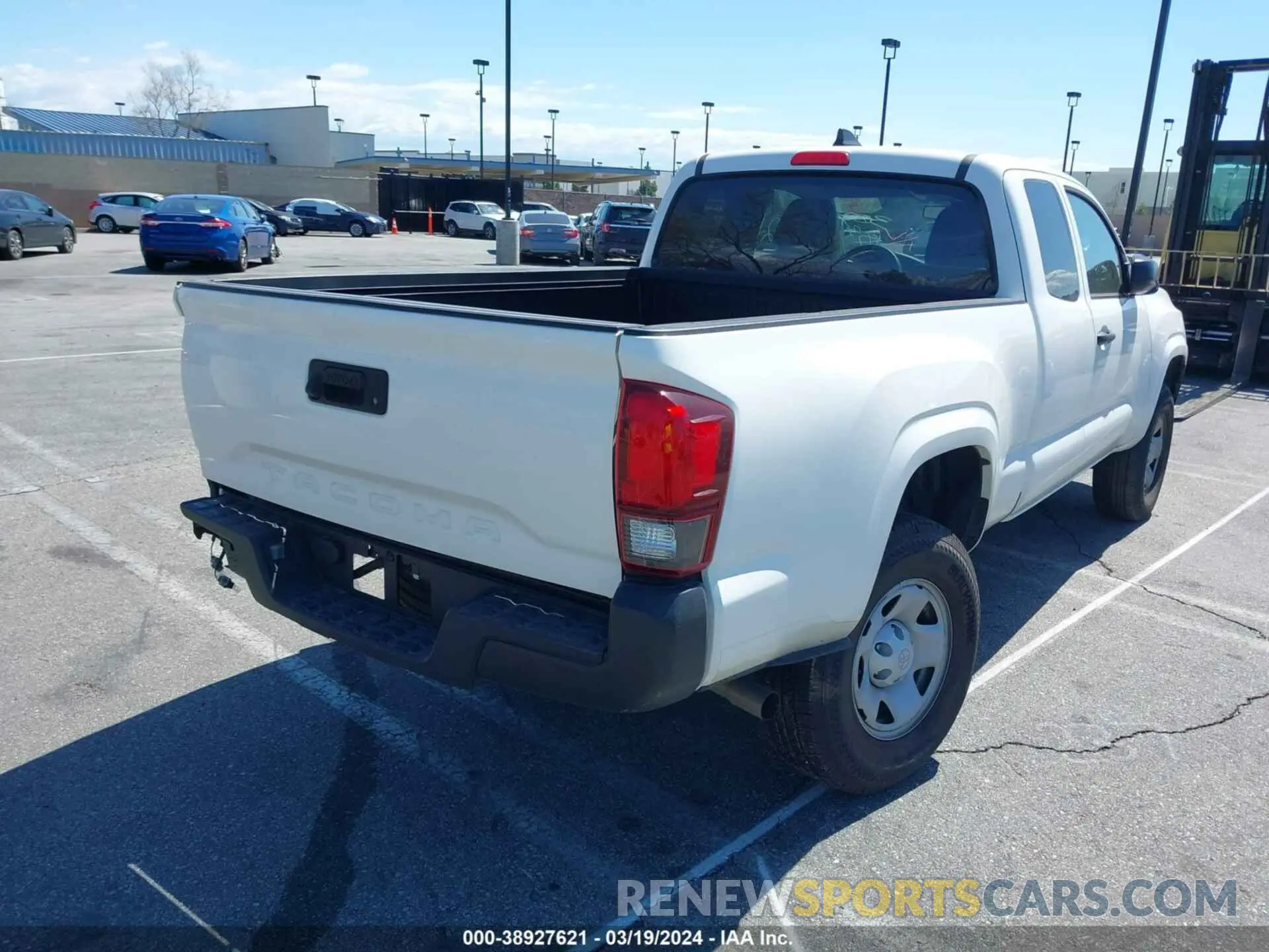 4 Фотография поврежденного автомобиля 3TYRX5GN8MT007318 TOYOTA TACOMA 2021