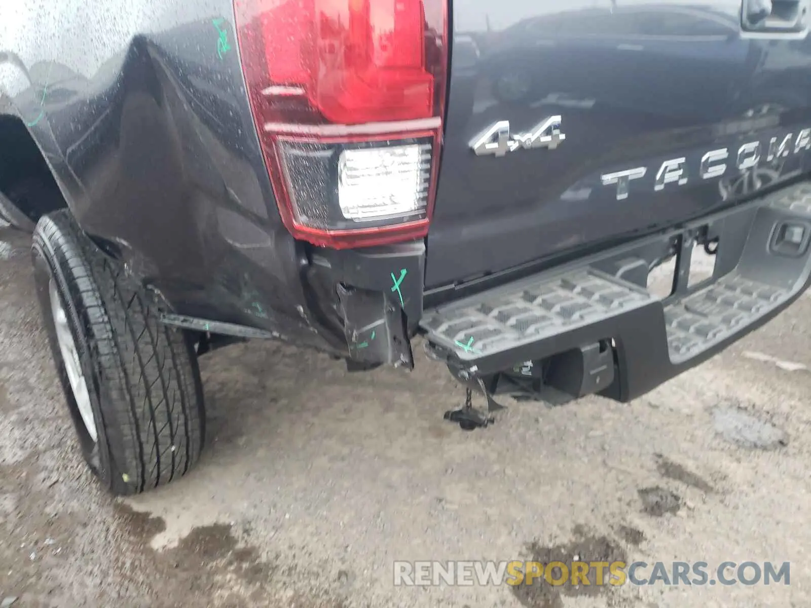 9 Photograph of a damaged car 3TYSX5ENXMT008619 TOYOTA TACOMA 2021