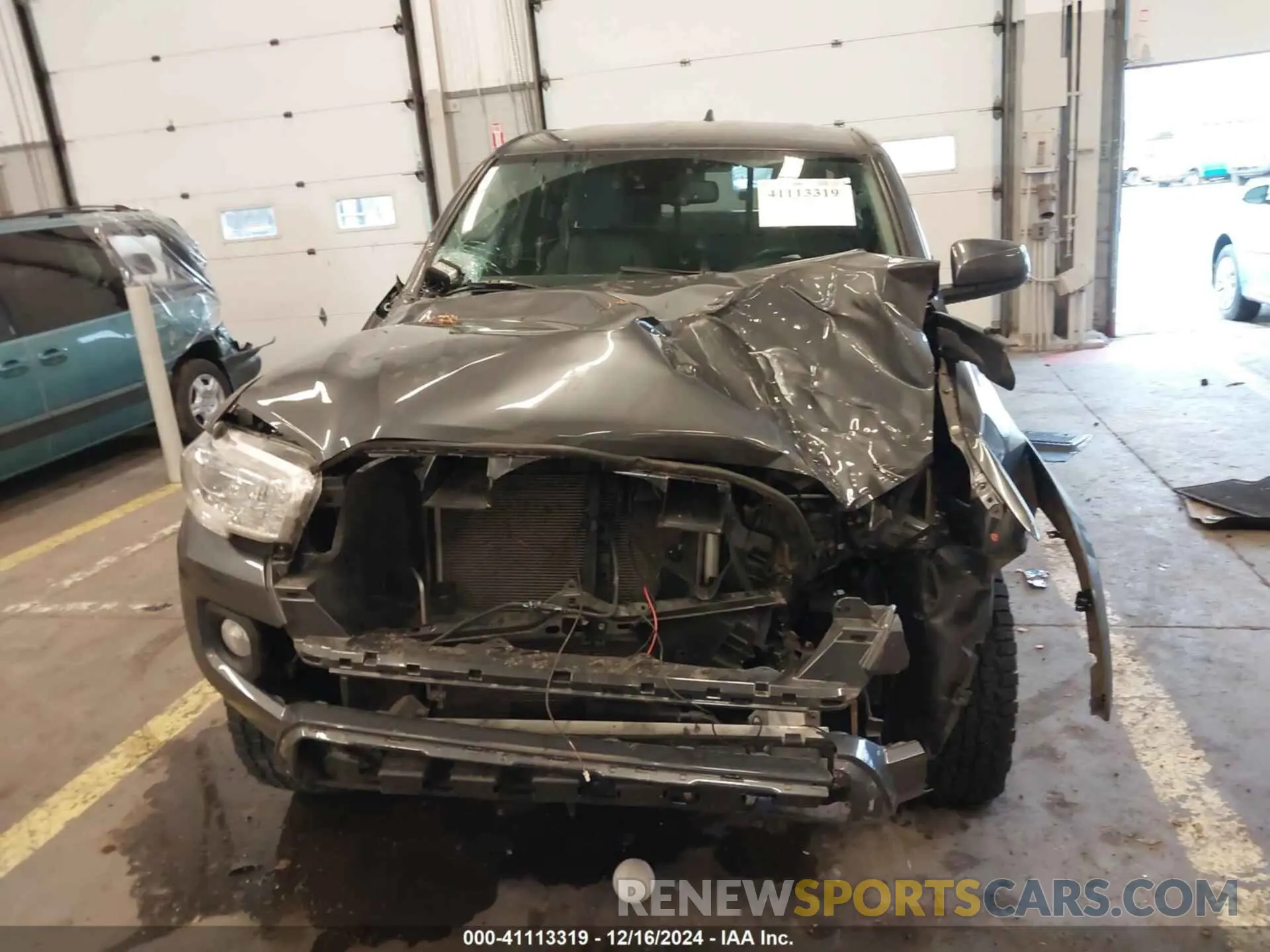 10 Photograph of a damaged car 3TYSZ5AN3MT034530 TOYOTA TACOMA 2021