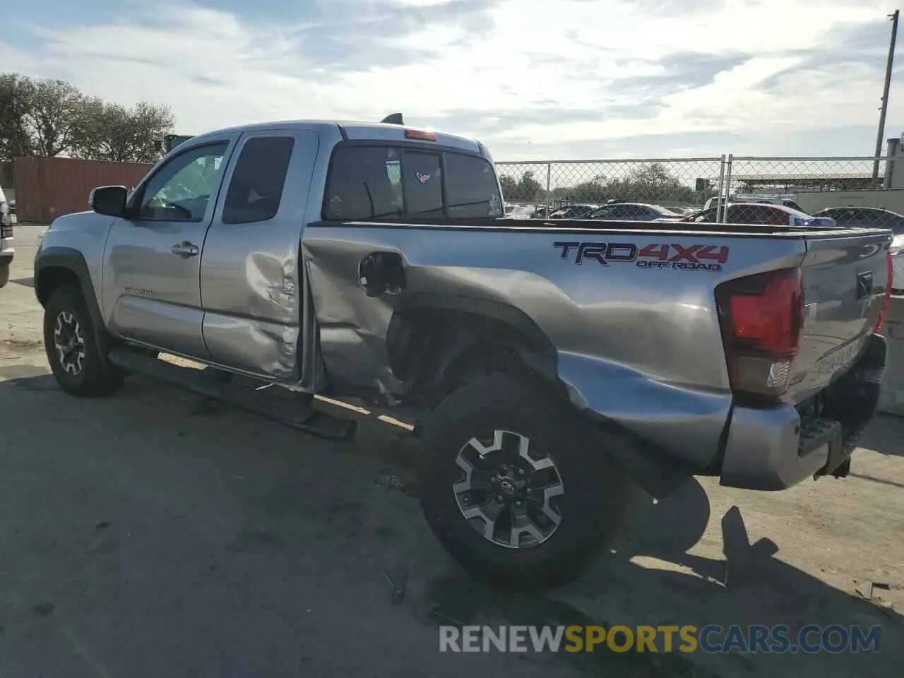 2 Photograph of a damaged car 3TYSZ5AN4MT017798 TOYOTA TACOMA 2021