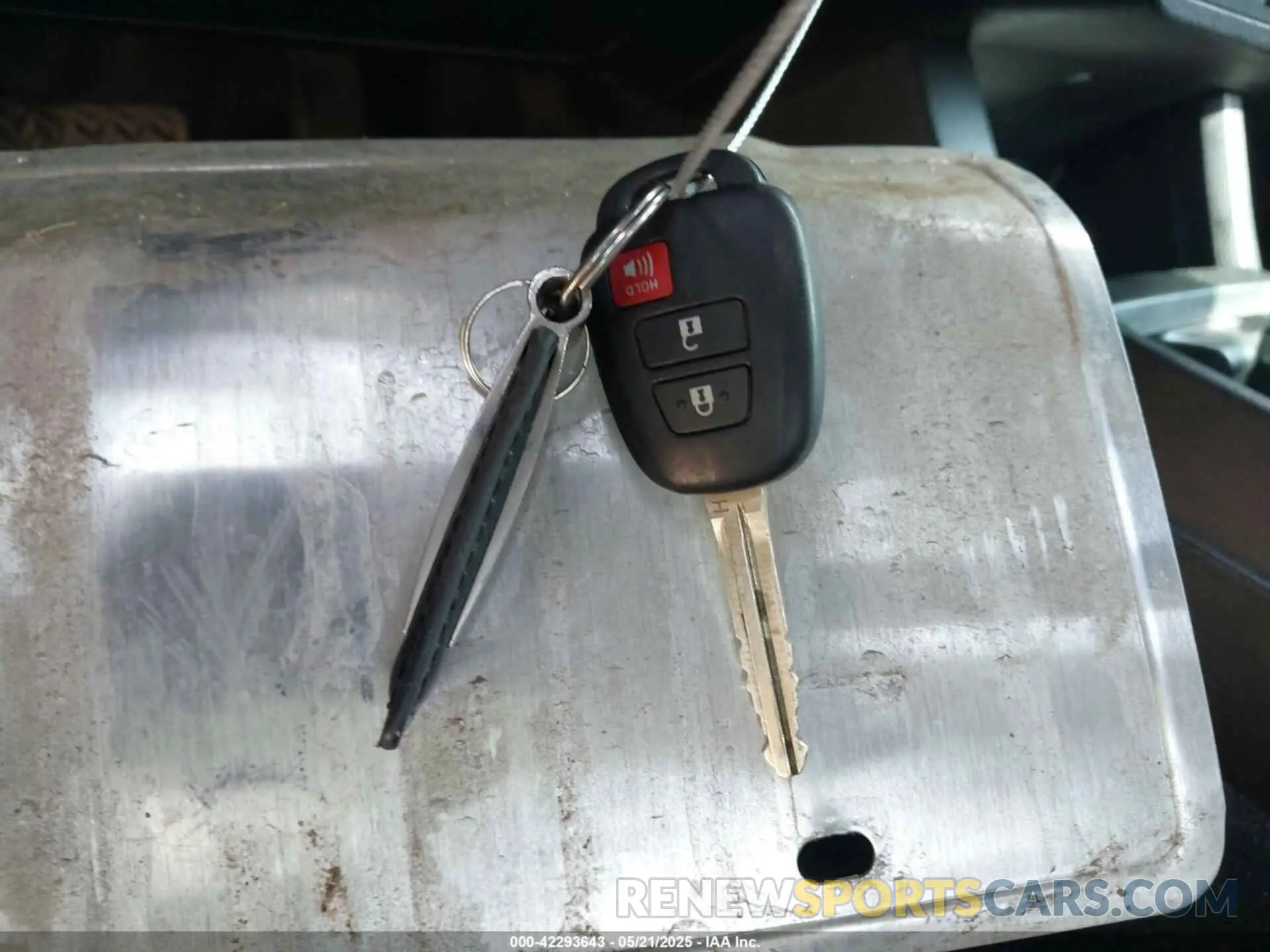 11 Фотография поврежденного автомобиля 5TFAX5GN4MX189814 TOYOTA TACOMA 2021