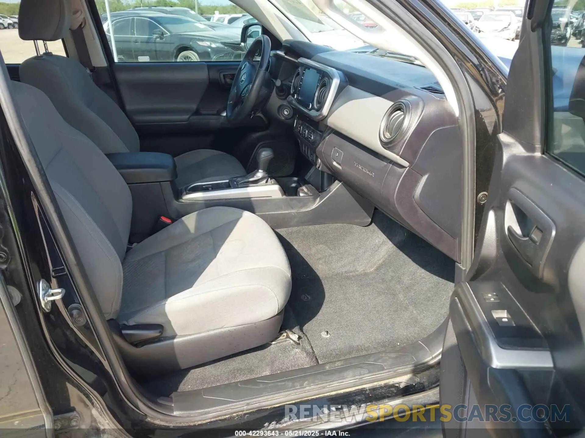 5 Фотография поврежденного автомобиля 5TFAX5GN4MX189814 TOYOTA TACOMA 2021