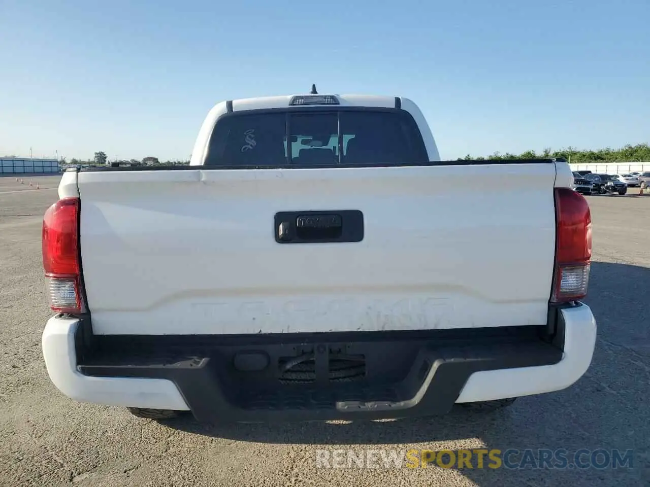 6 Photograph of a damaged car 5TFAX5GN7MX191508 TOYOTA TACOMA 2021