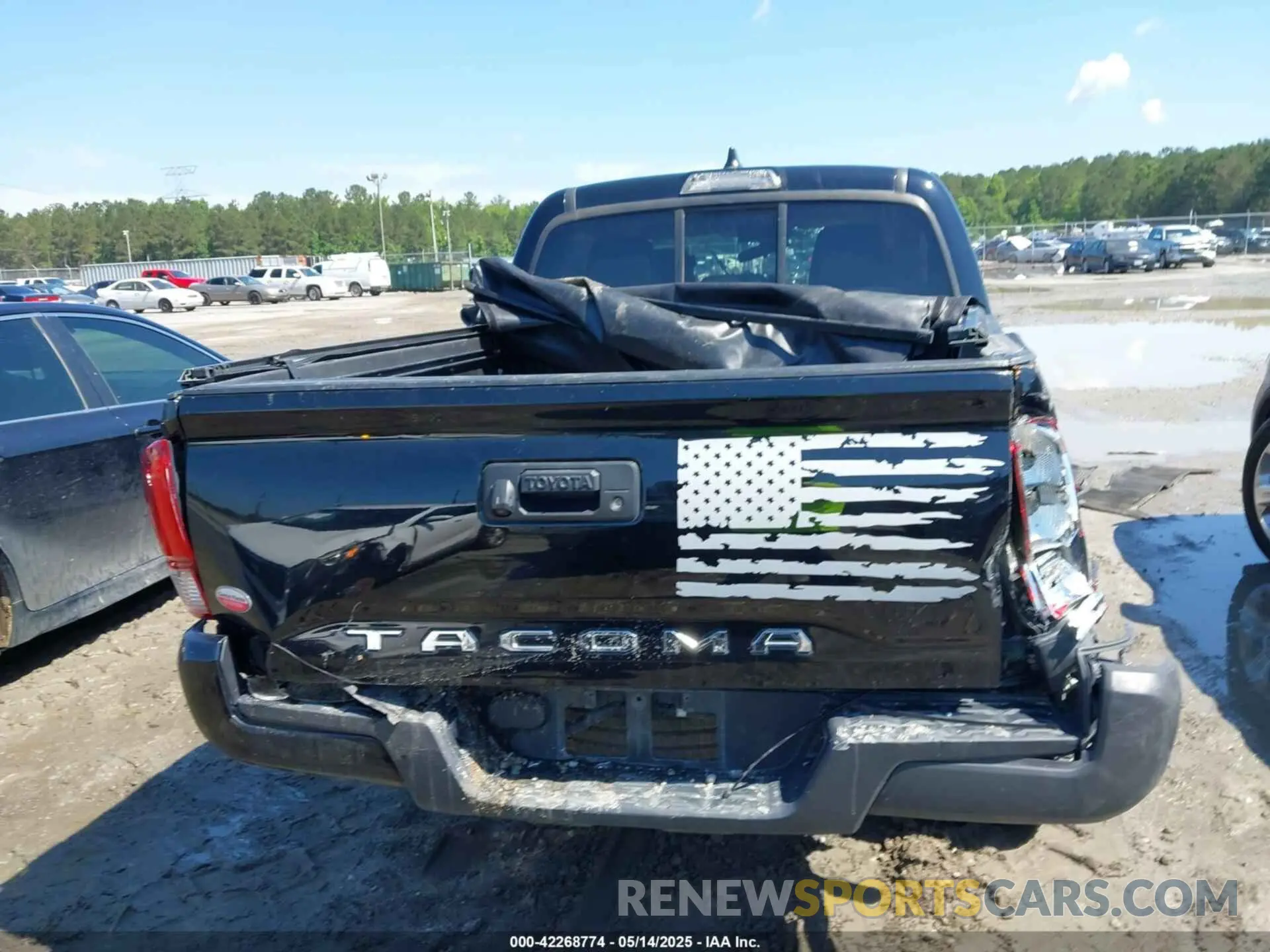 16 Photograph of a damaged car 5TFAX5GN8MX190397 TOYOTA TACOMA 2021